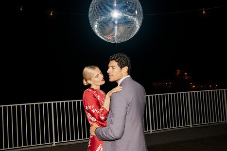 Garnitur dla świadka – o czym należy pamiętać, by dopasować strój do charakteru uroczystości?