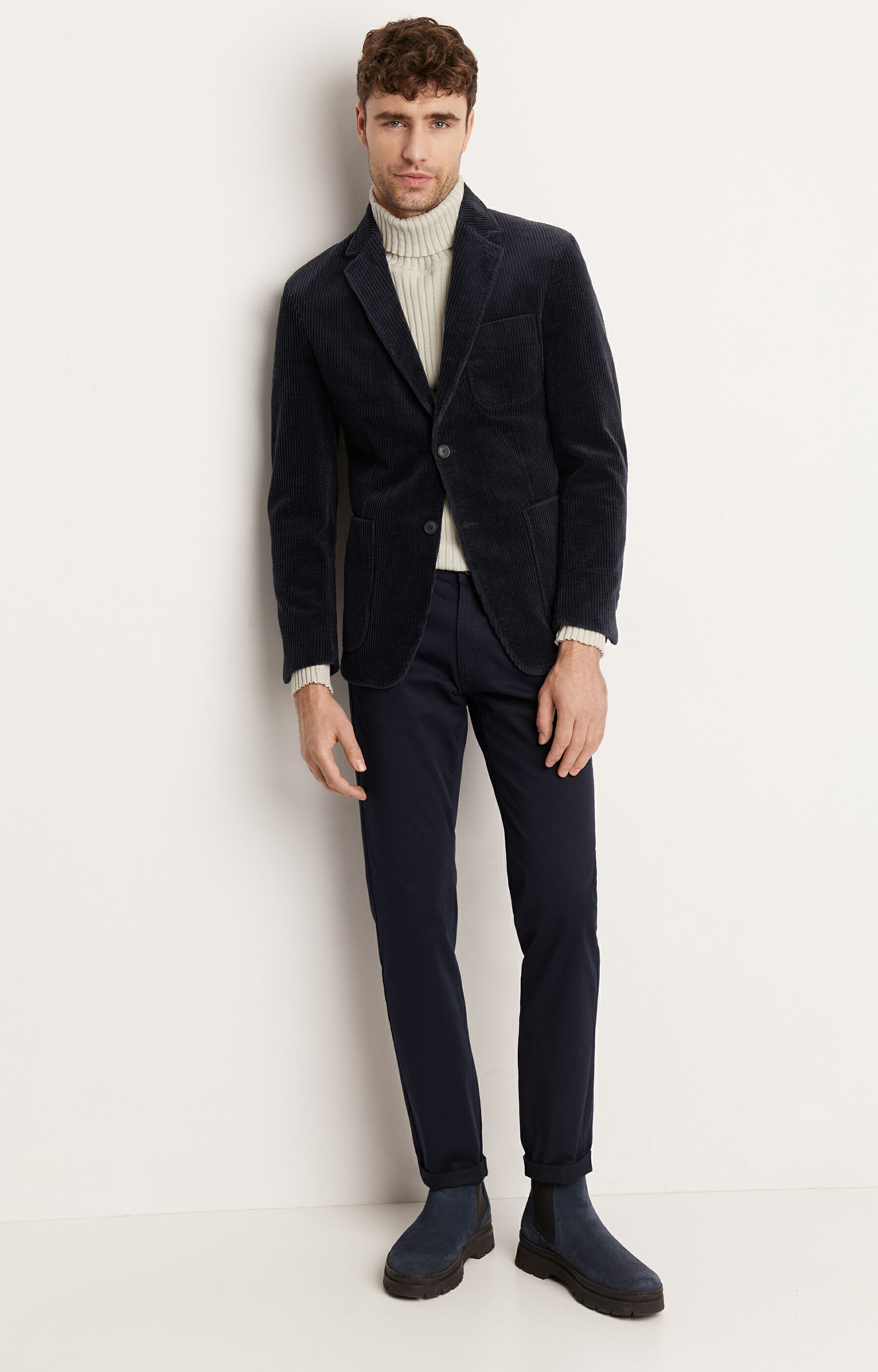 Dopasowana marynarka ze sztruksowej tkaniny