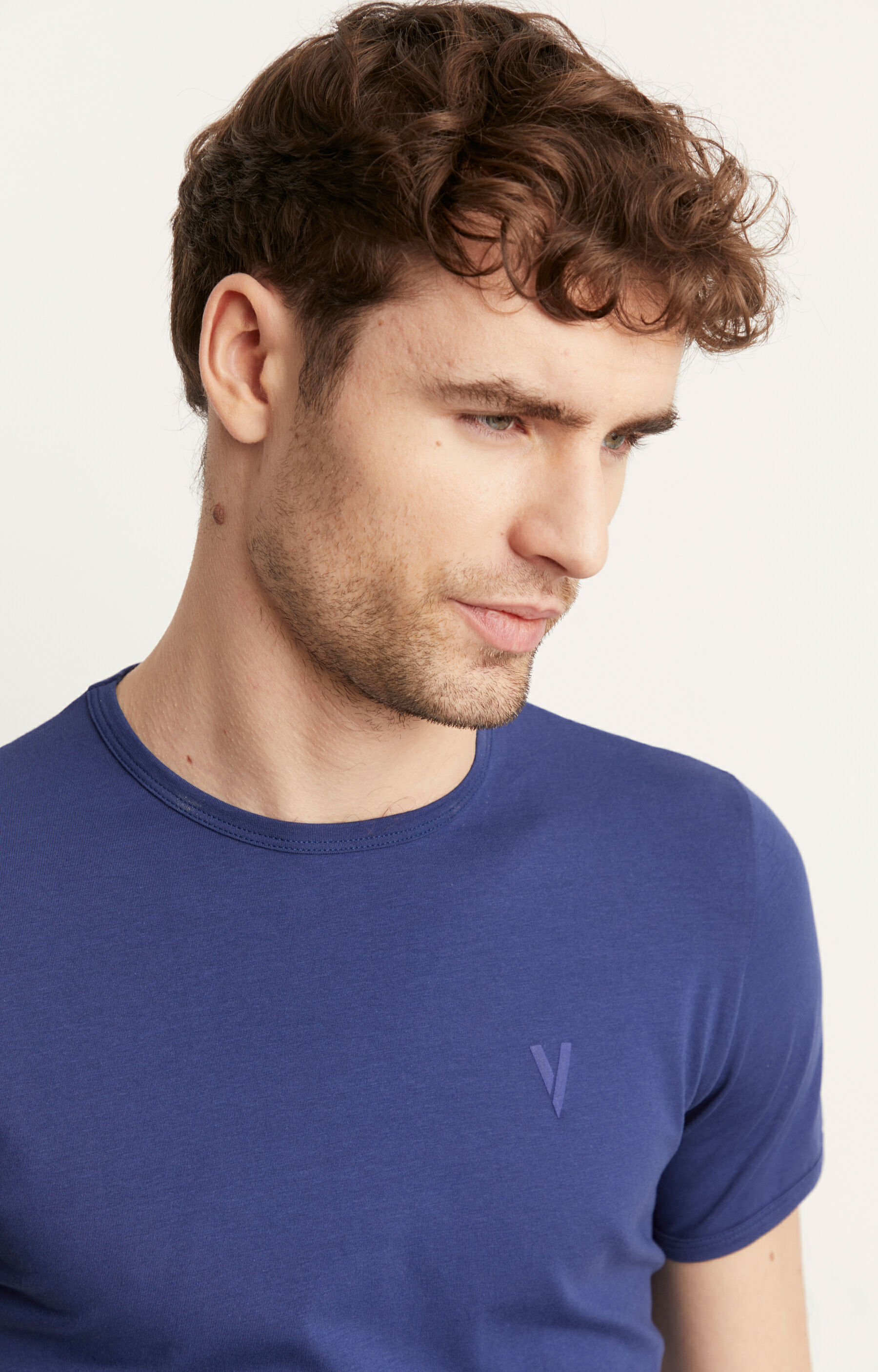 Dopasowany t-shirt basic - 2