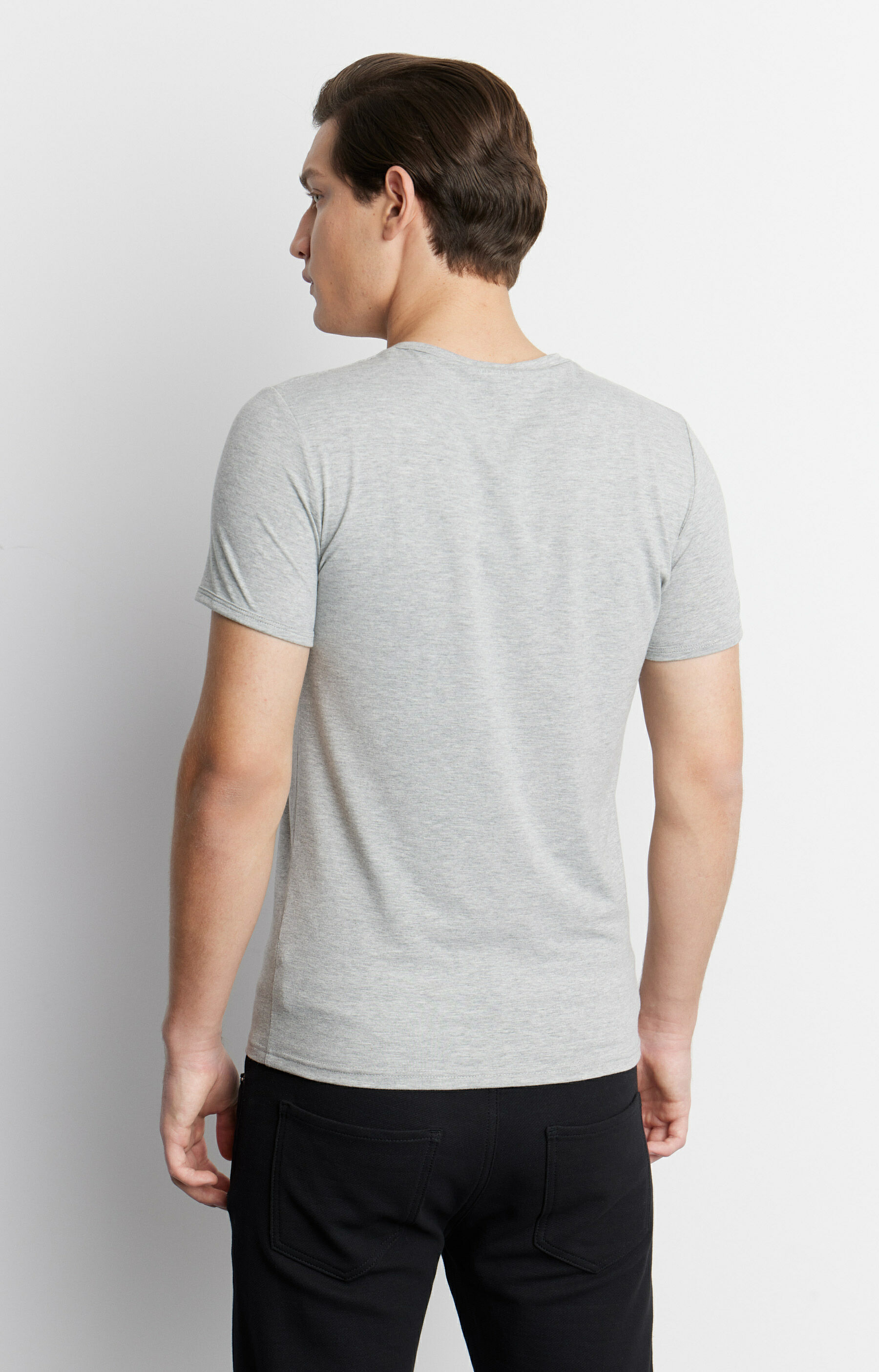 Dopasowany t-shirt basic - 4