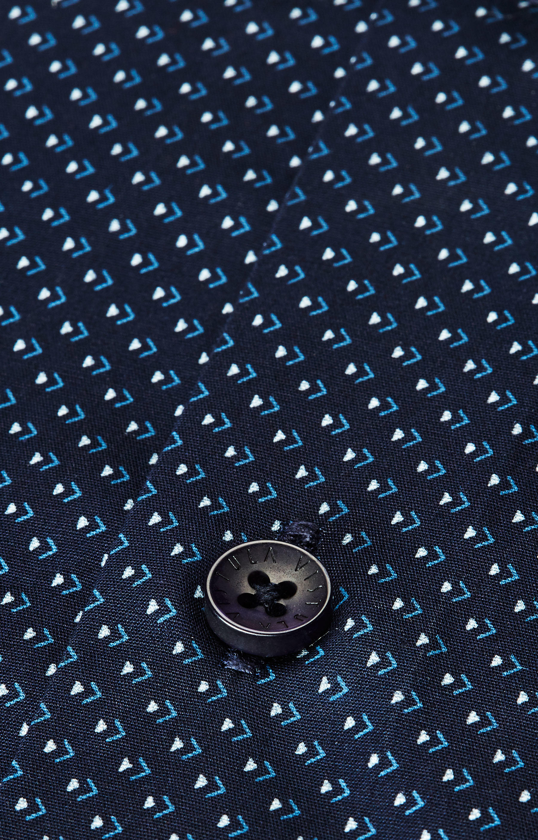 Dopasowana koszula w print z kołnierzem typu kryte button-down - 4