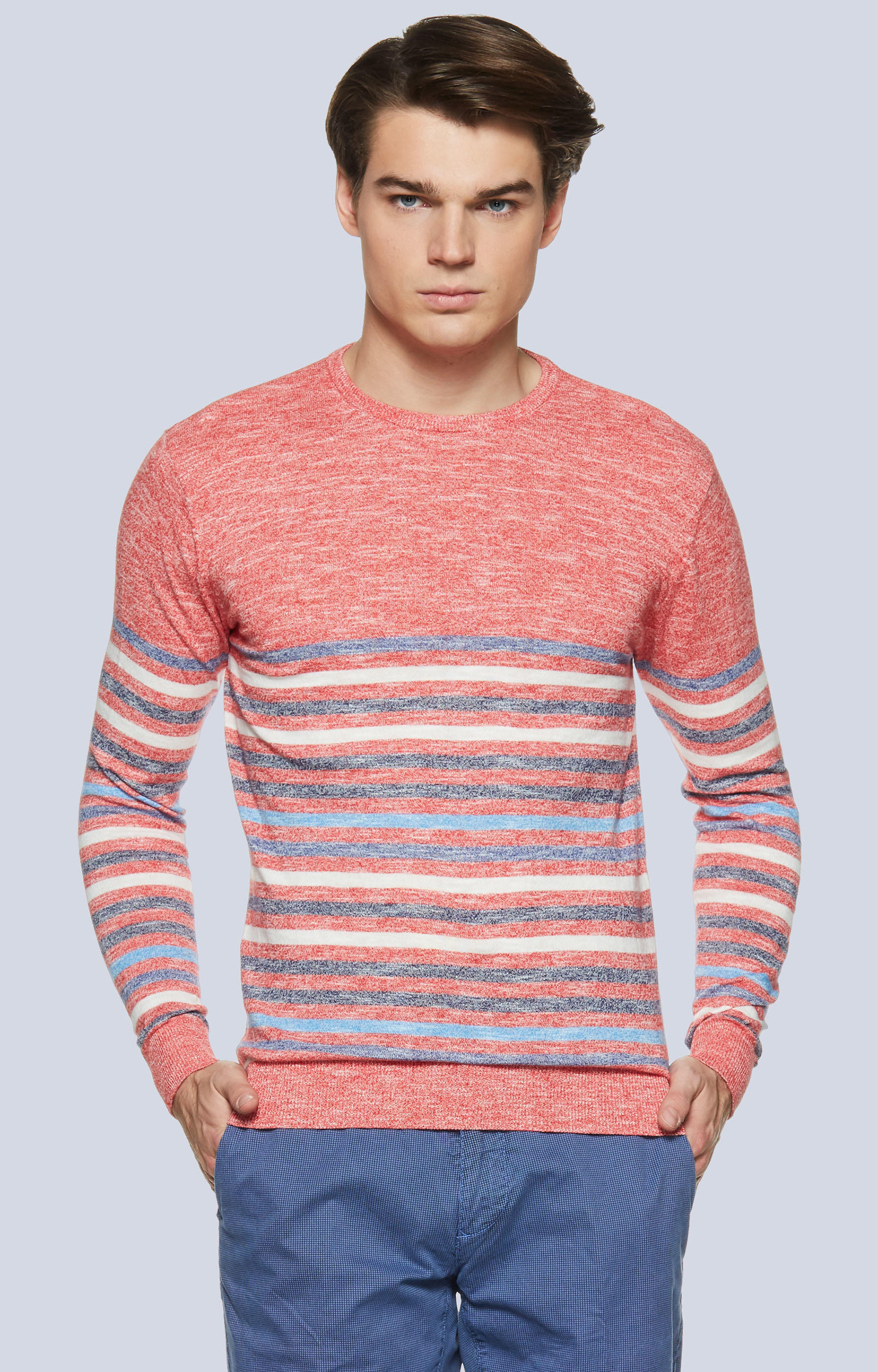 Lekki sweter w paski