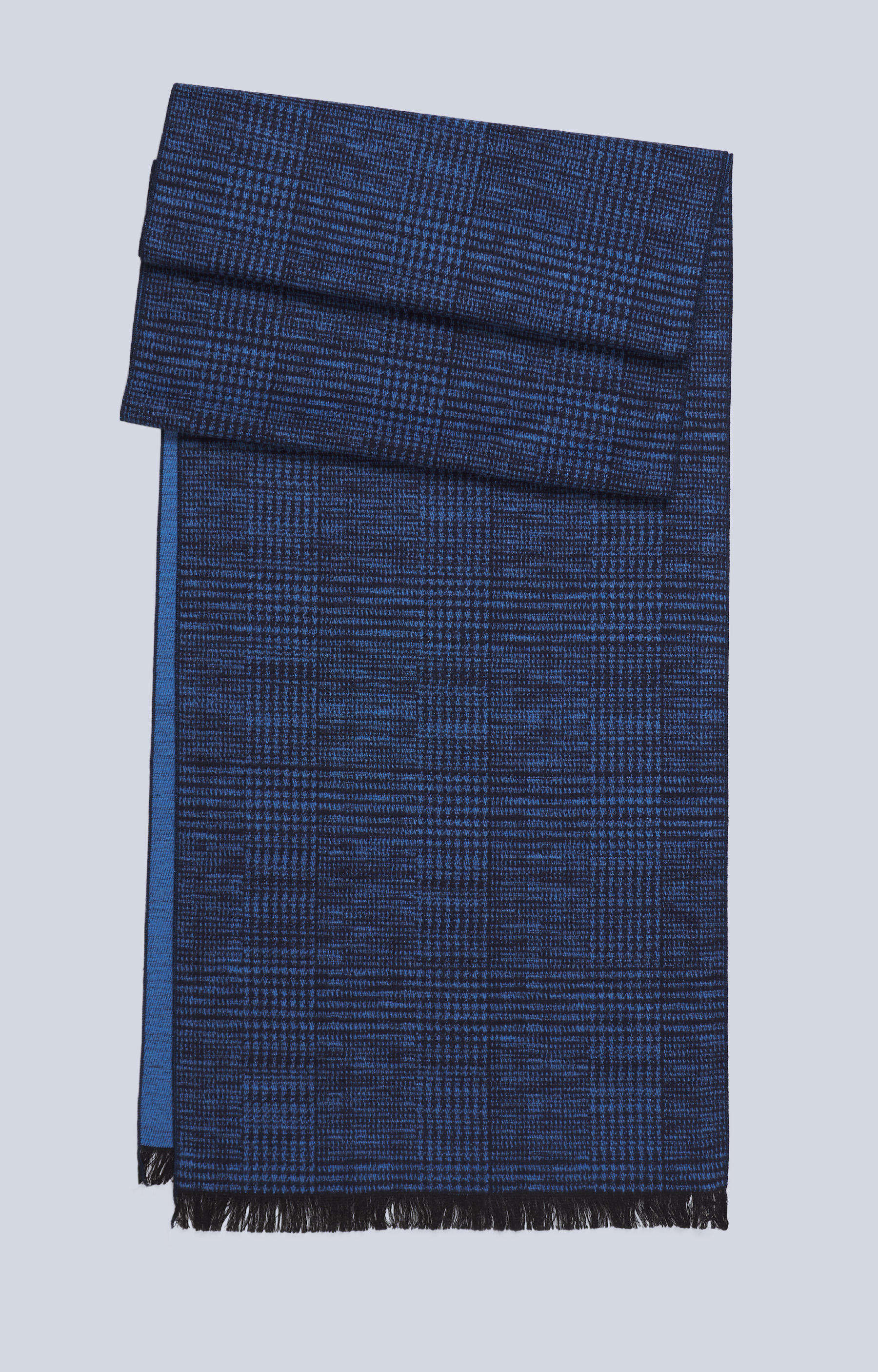 Jedwabny szal w kratę