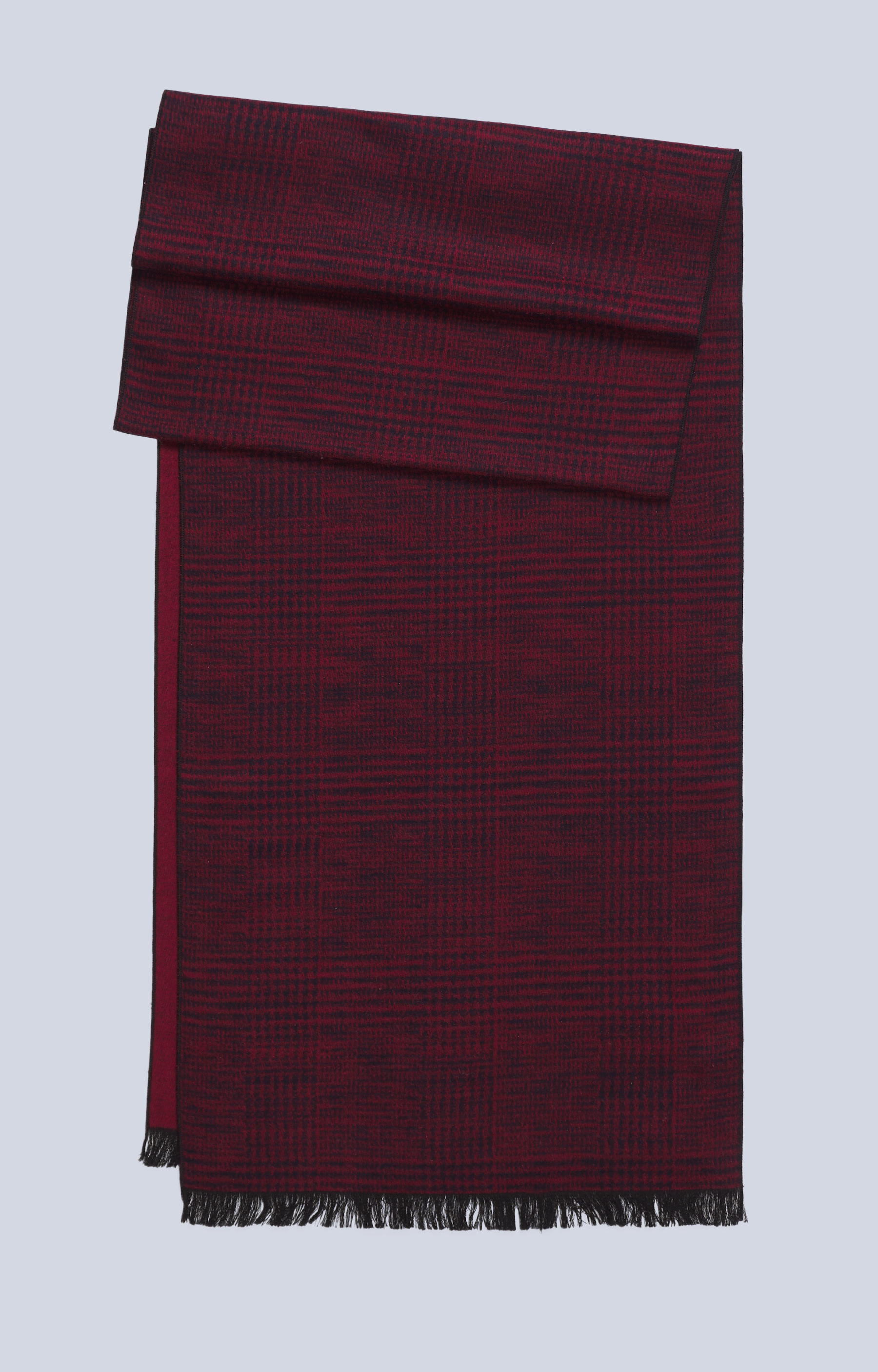 Jedwabny szal w kratę