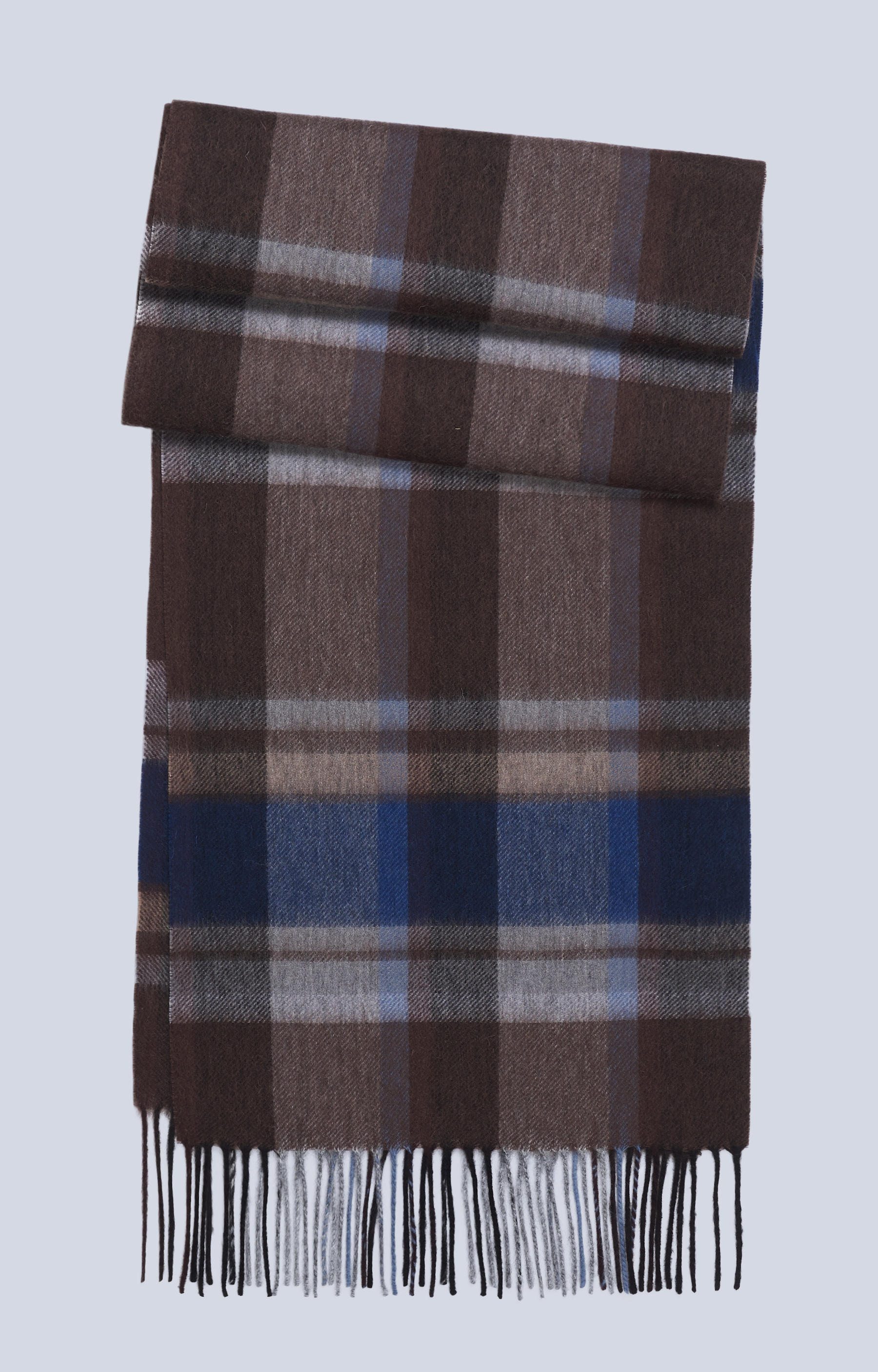 Szal z tkaniny wełnianej w kratę