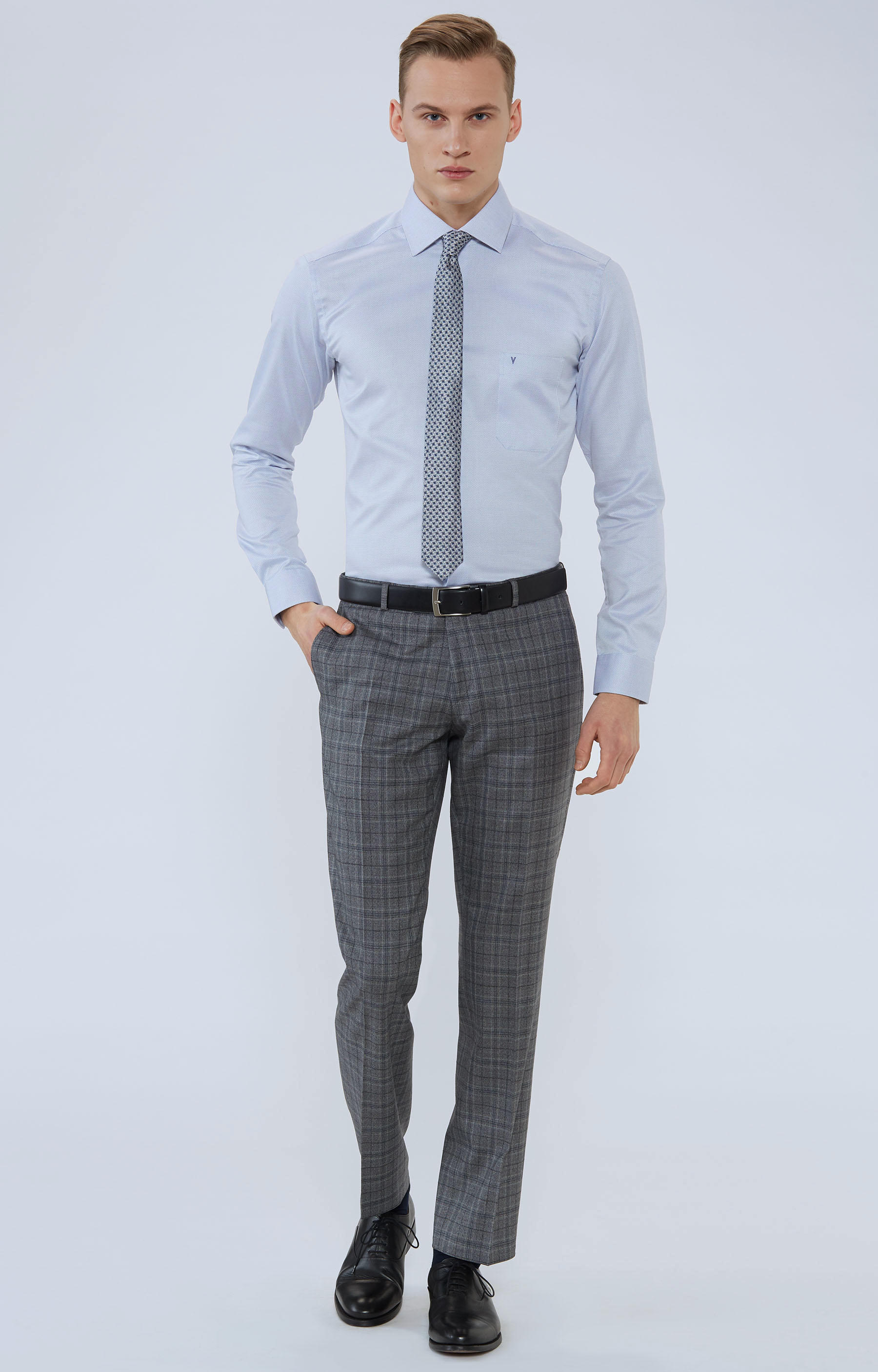 Koszula w mikrowzór, z kieszonką, włoski kołnierz