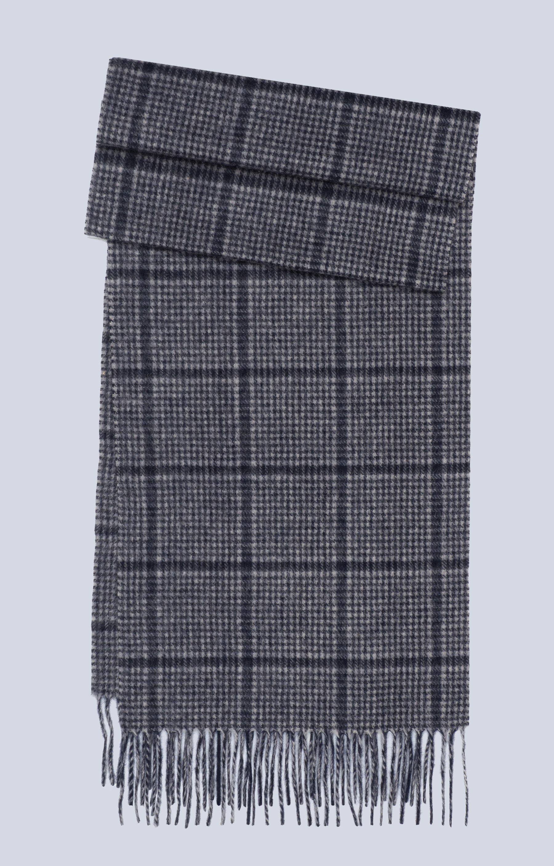 Wełniany szal w kratę