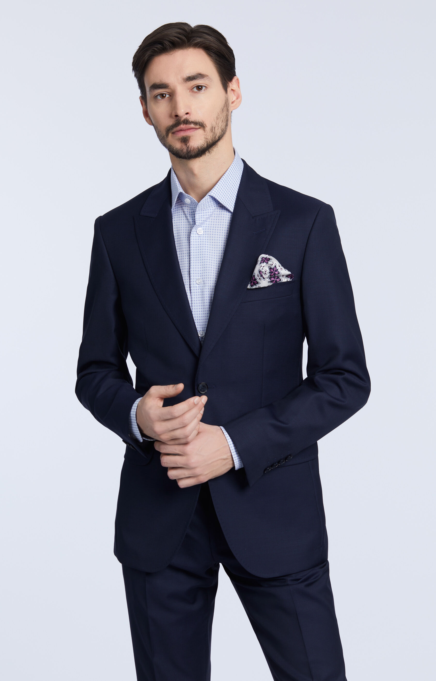 Dopasowany garnitur wełniany z delikatną strukturą - 2