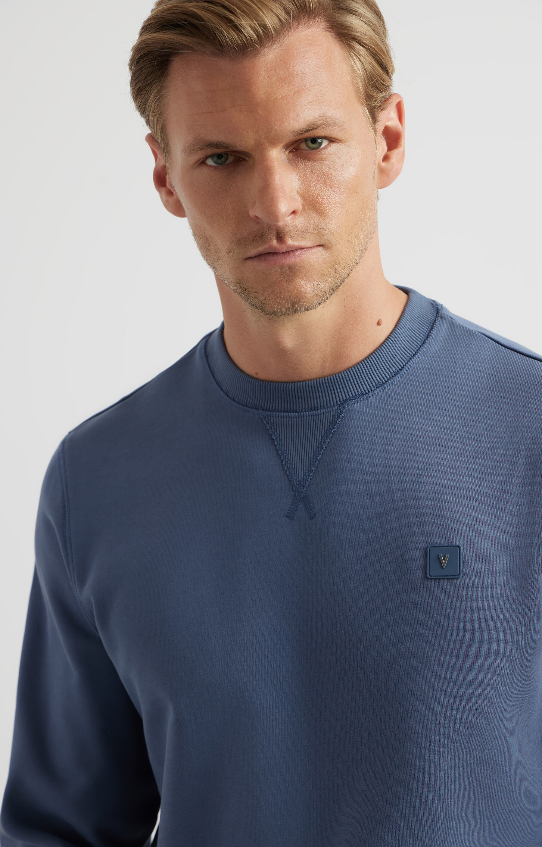 Bluza z logo - 6