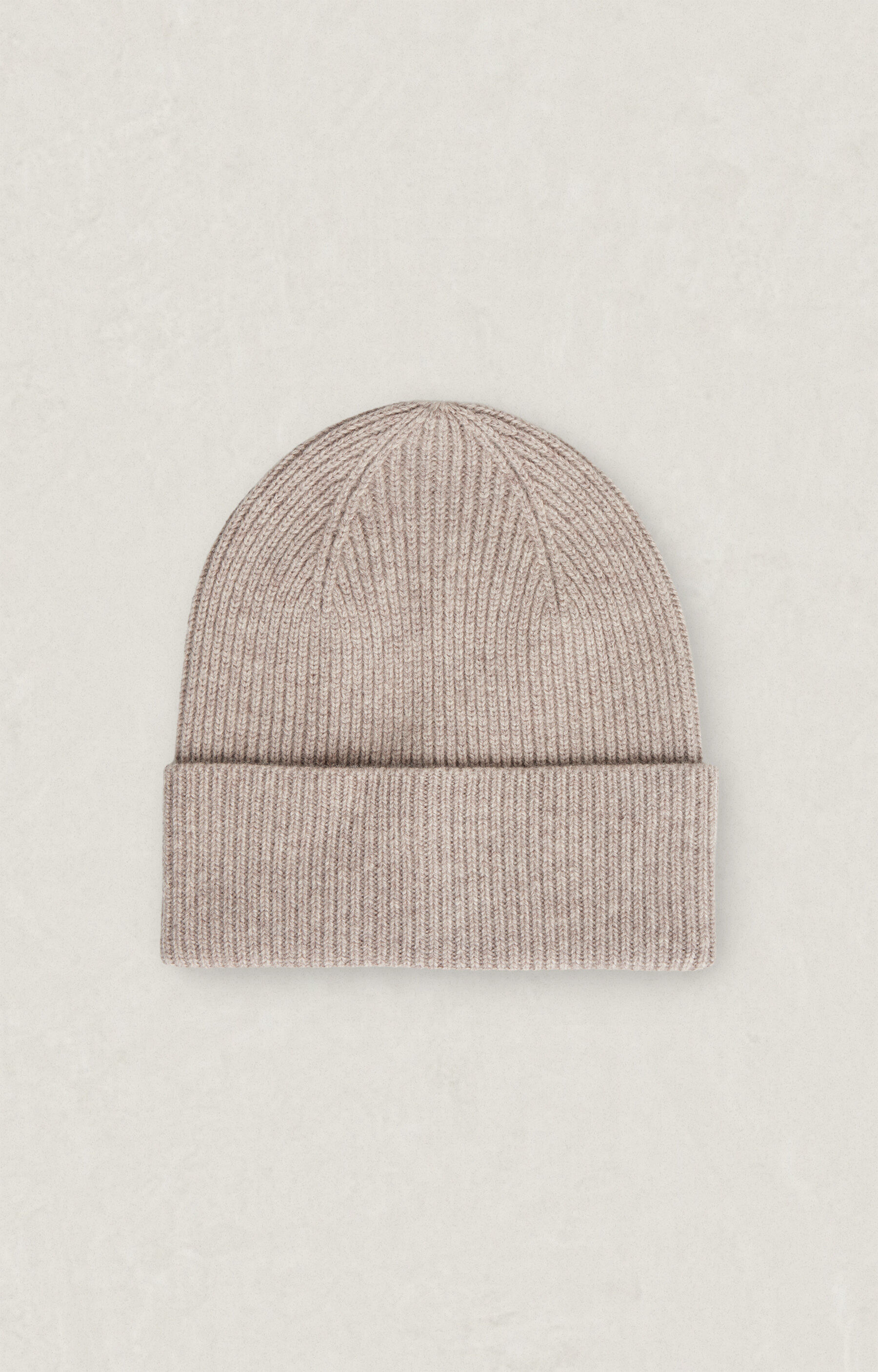 Wełniana czapka typu beanie