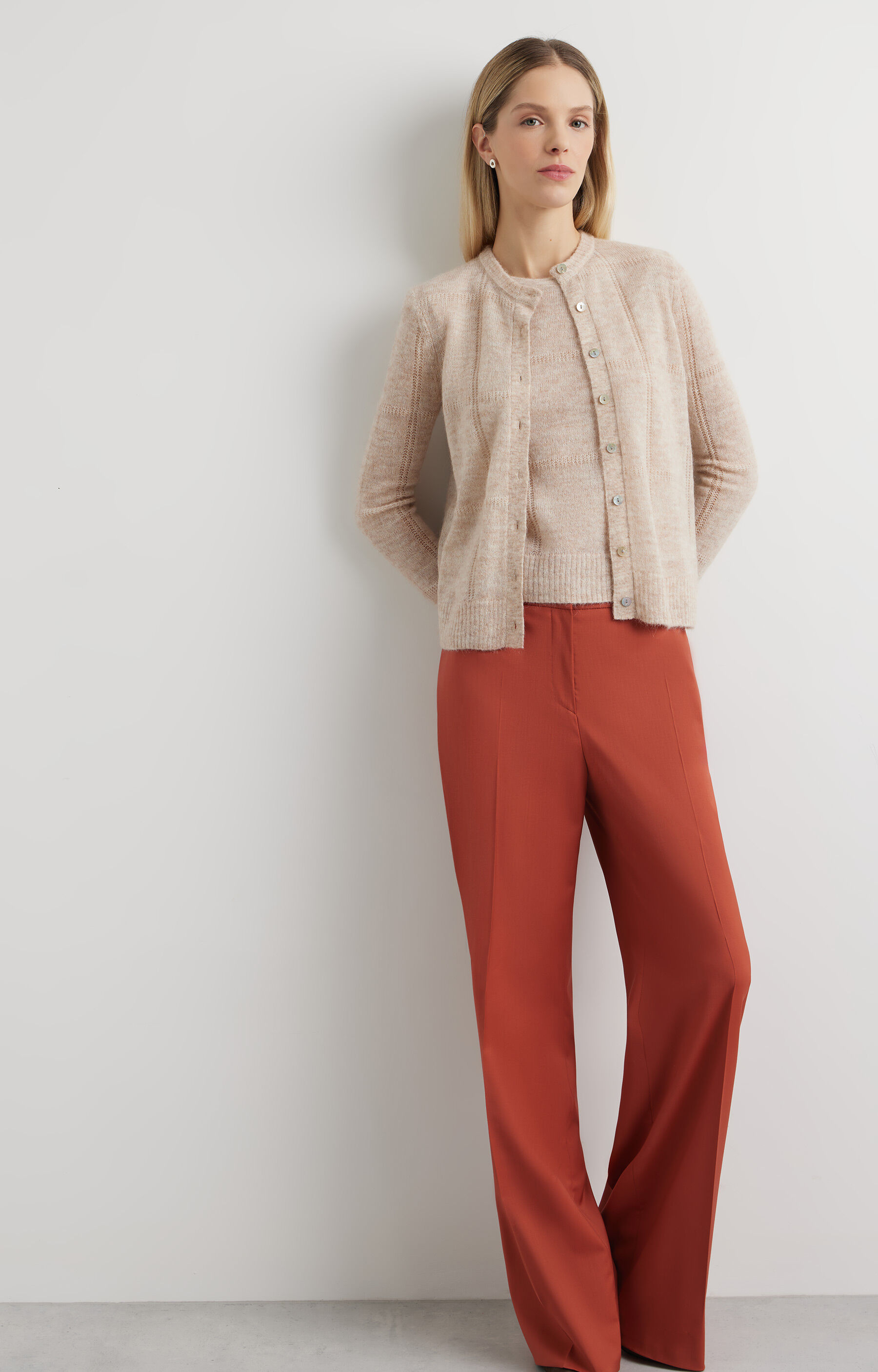 Sweter round neck - 11