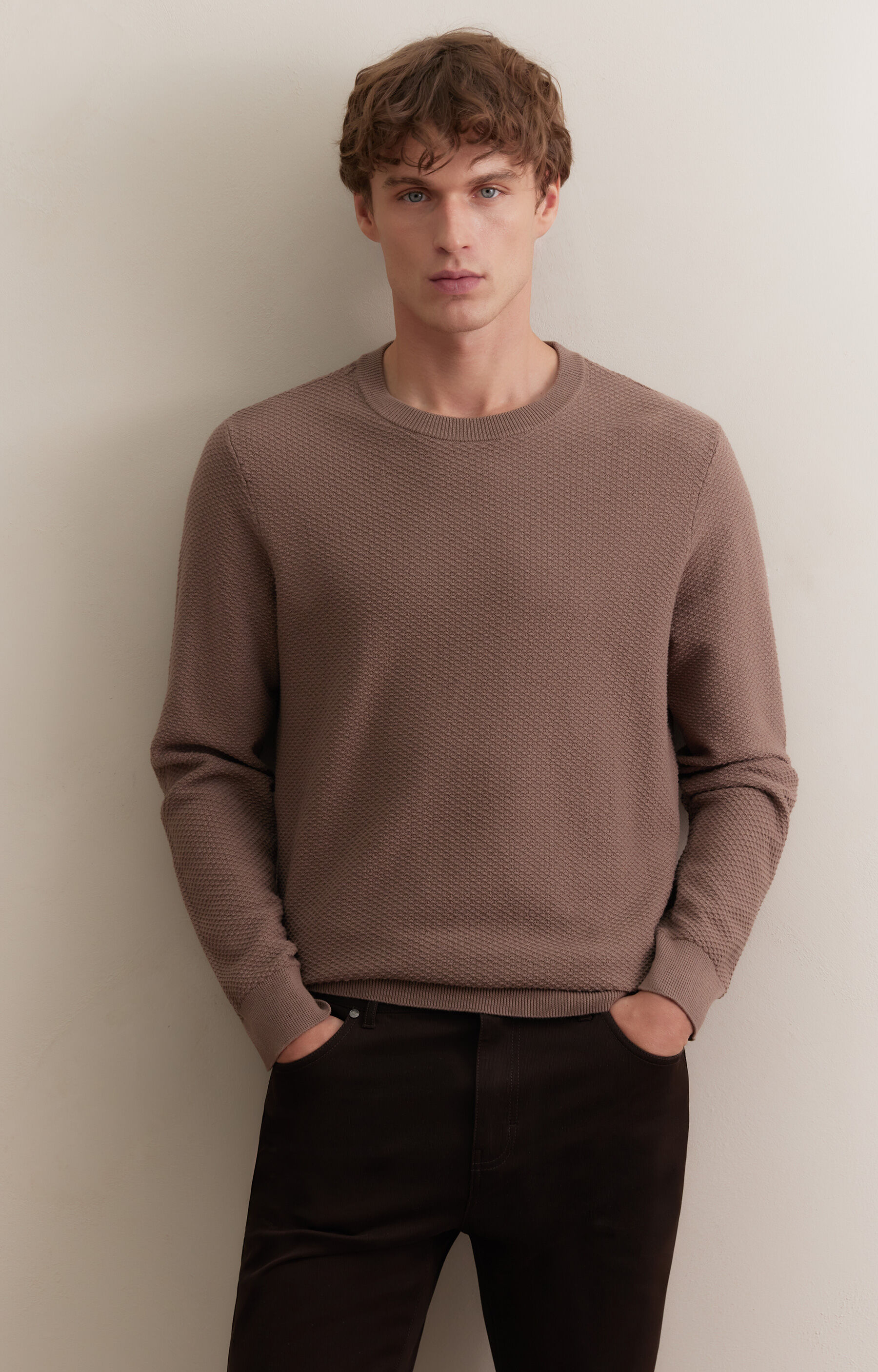 Strukturalny sweter round neck