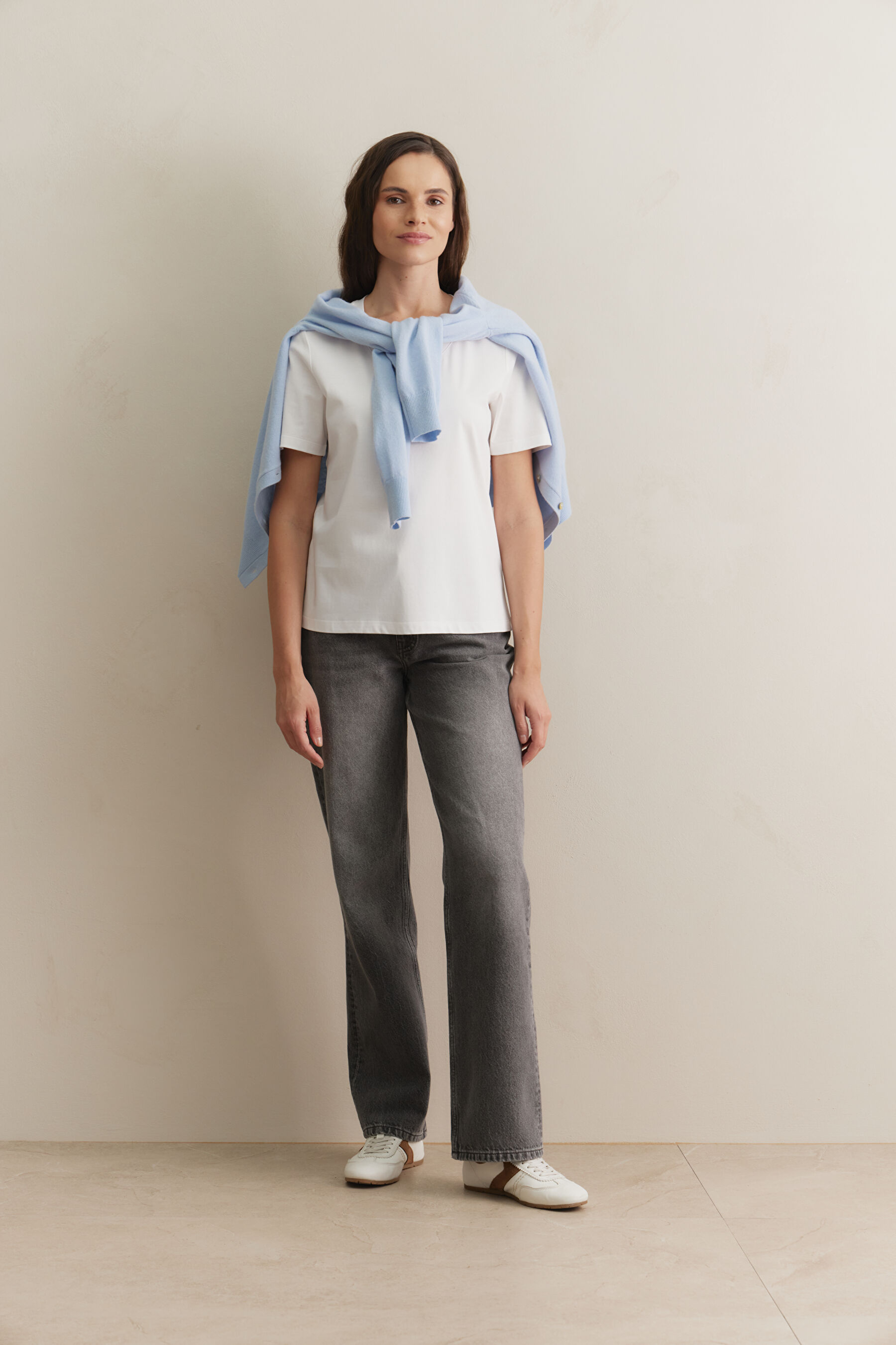 T-shirt slim v-neck - 8