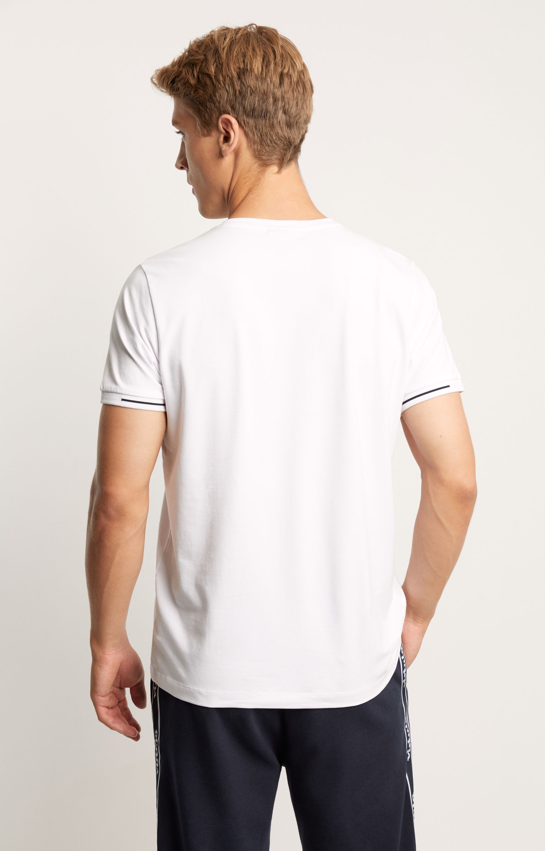 Sportowy t-shirt z logo Vistula Retro - 3