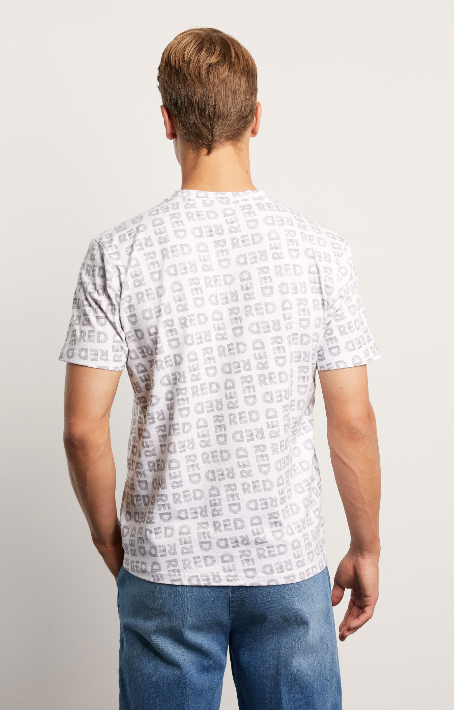 T-shirt z nadrukiem - 3