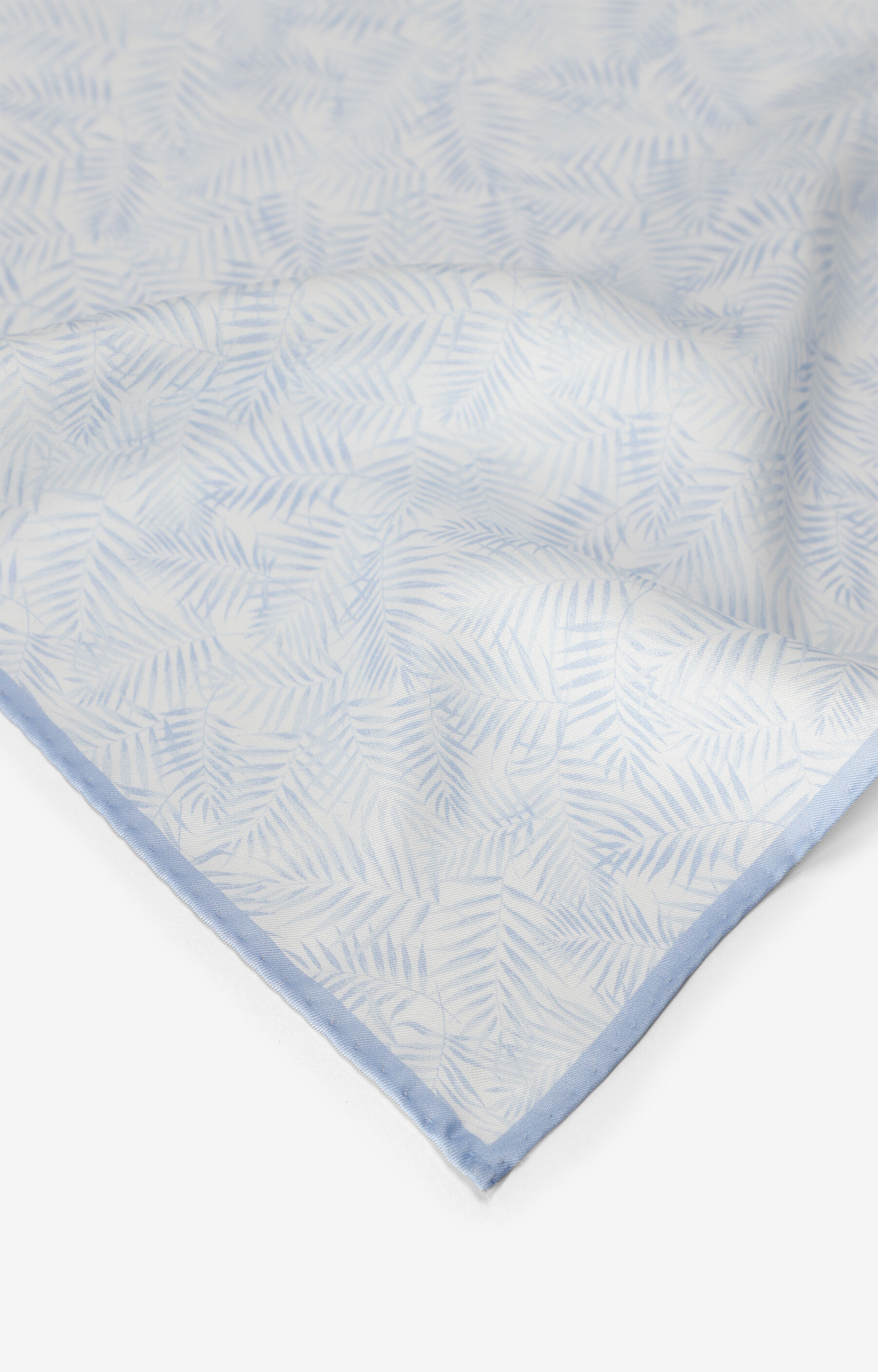 Jedwabna poszetka w kwiatowy wzór - 2