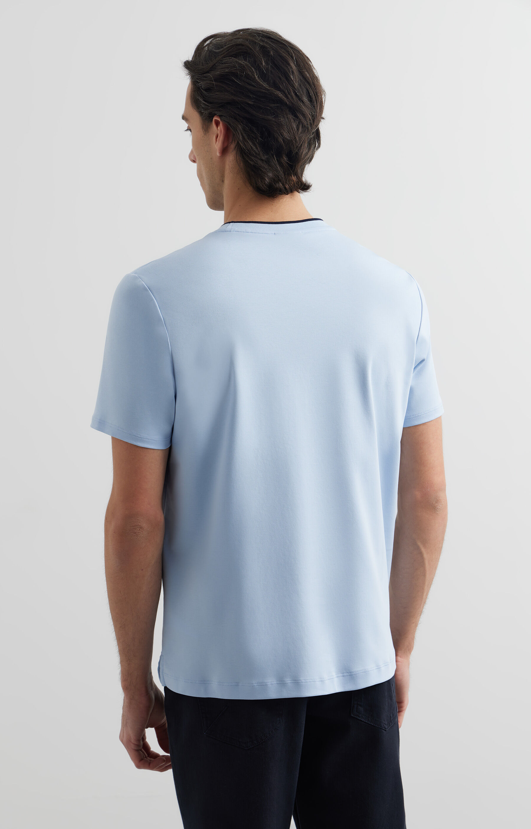 T-shirt round neck z kieszonką - 3