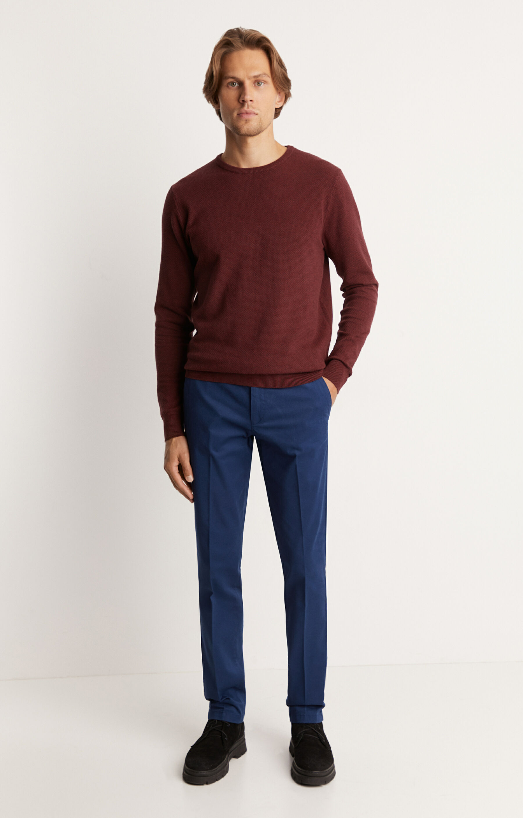 Sweter round-neck