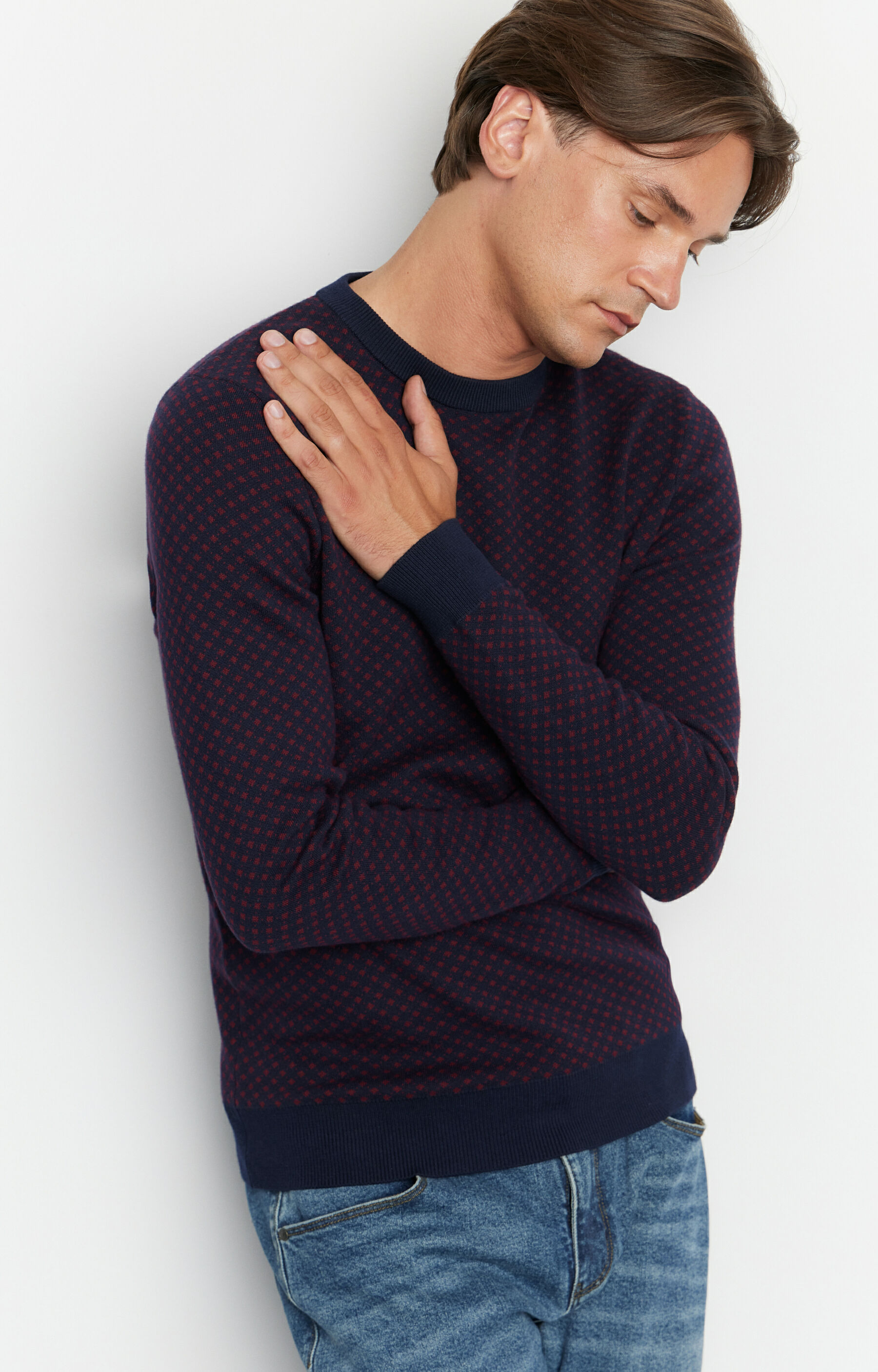 Sweter typu round-neck