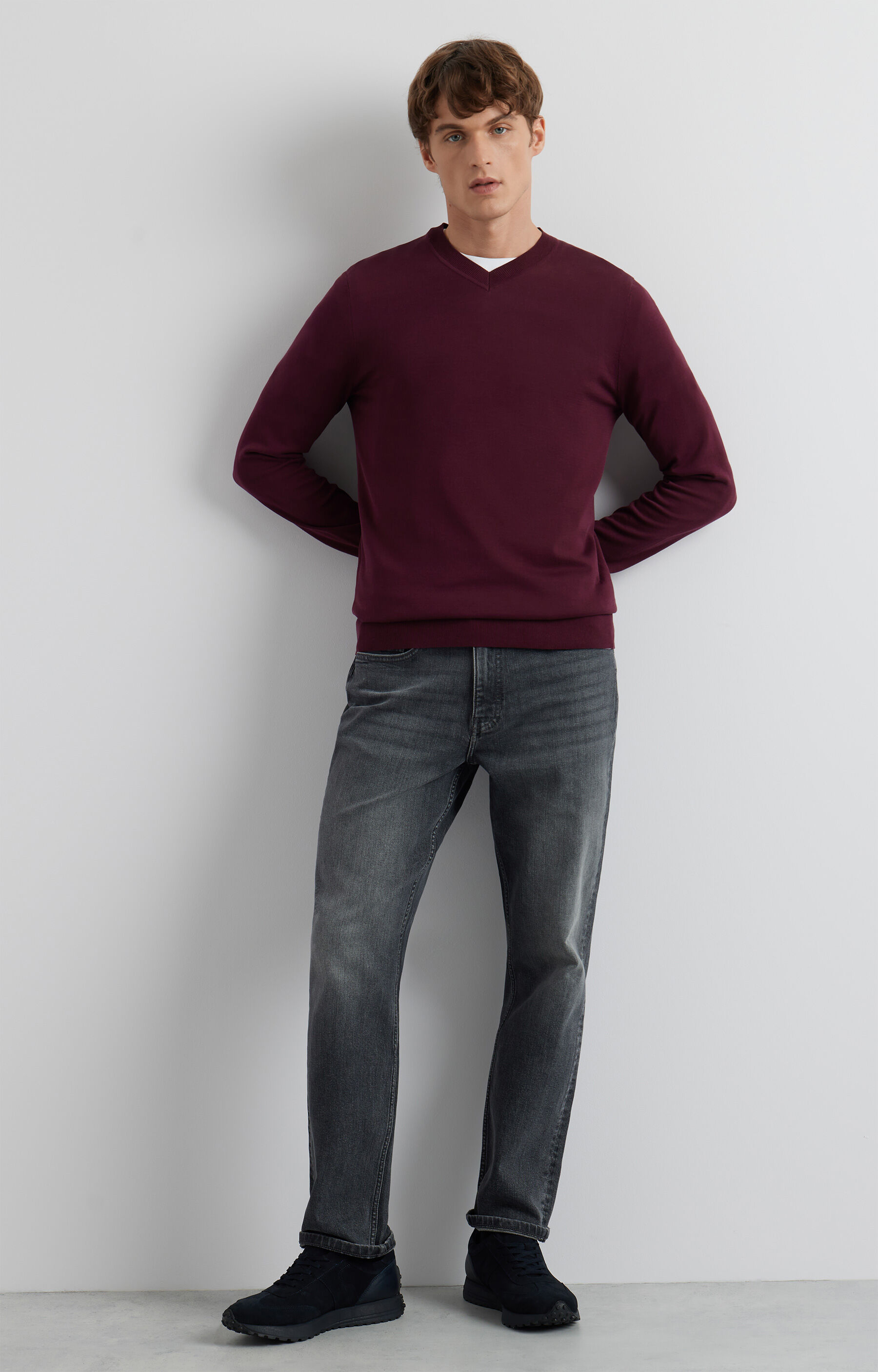 Sweter v-neck - 4