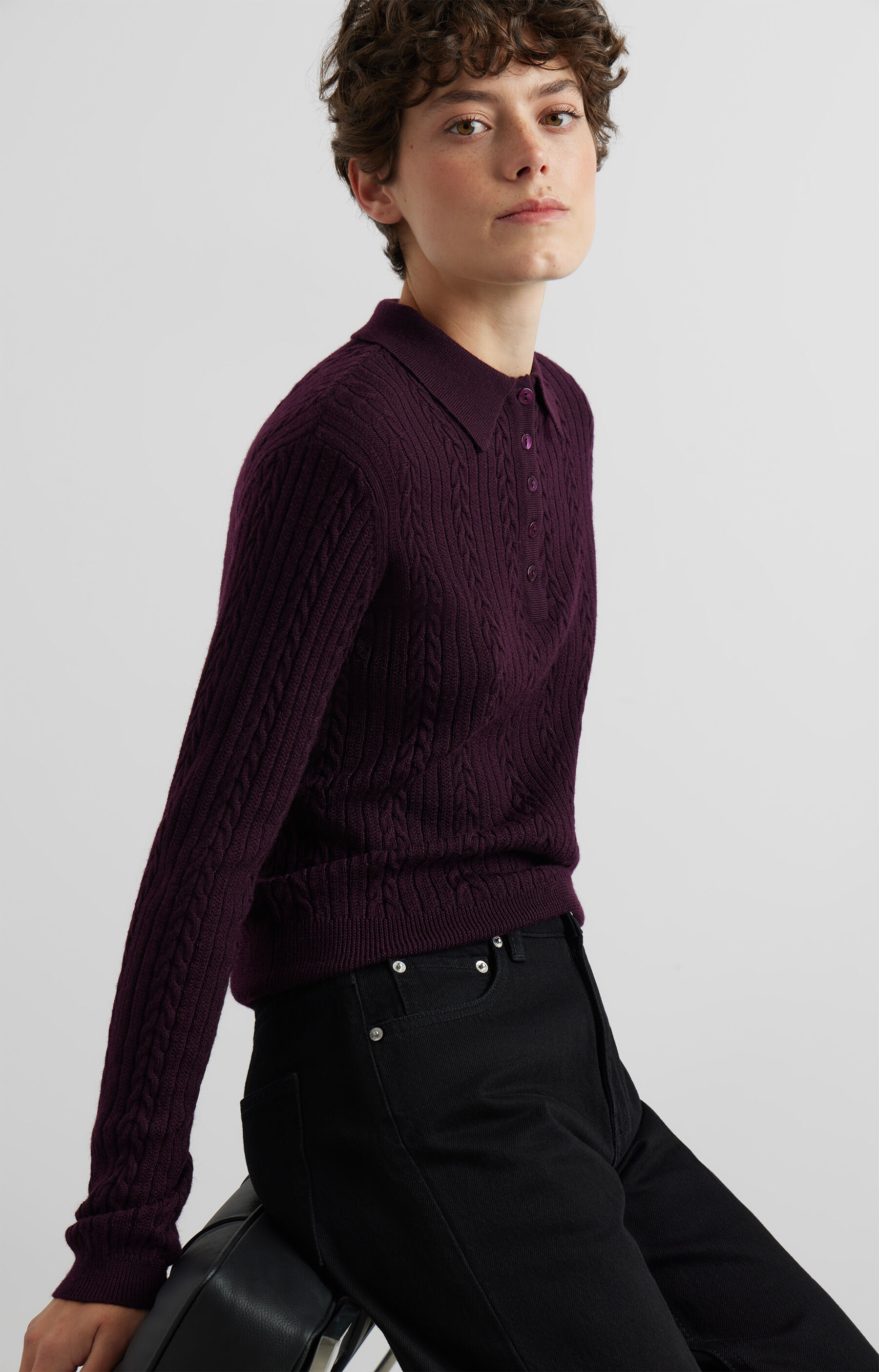 Sweter w ozdobny wzór - 5