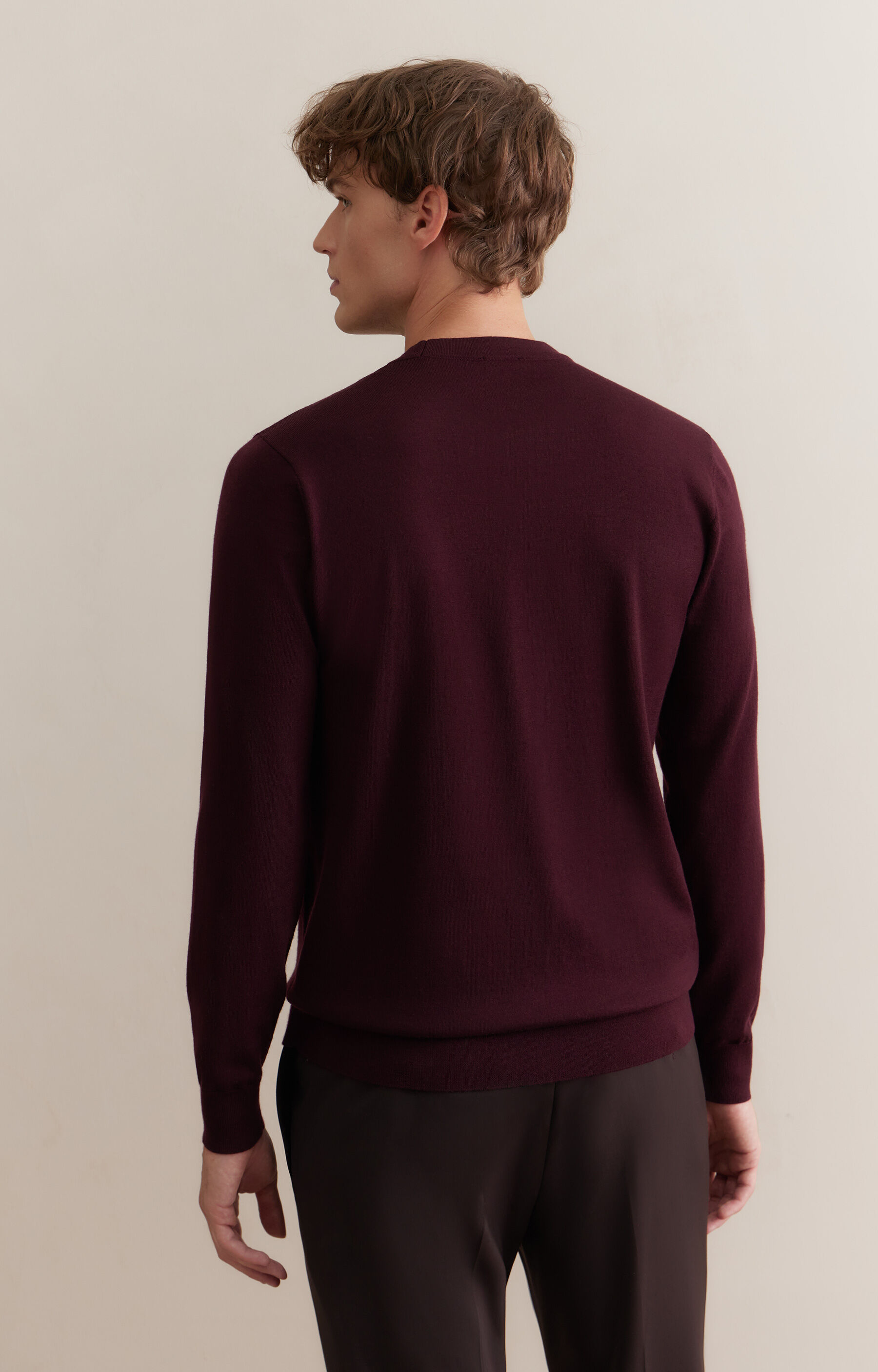 Gładki sweter round neck - 2