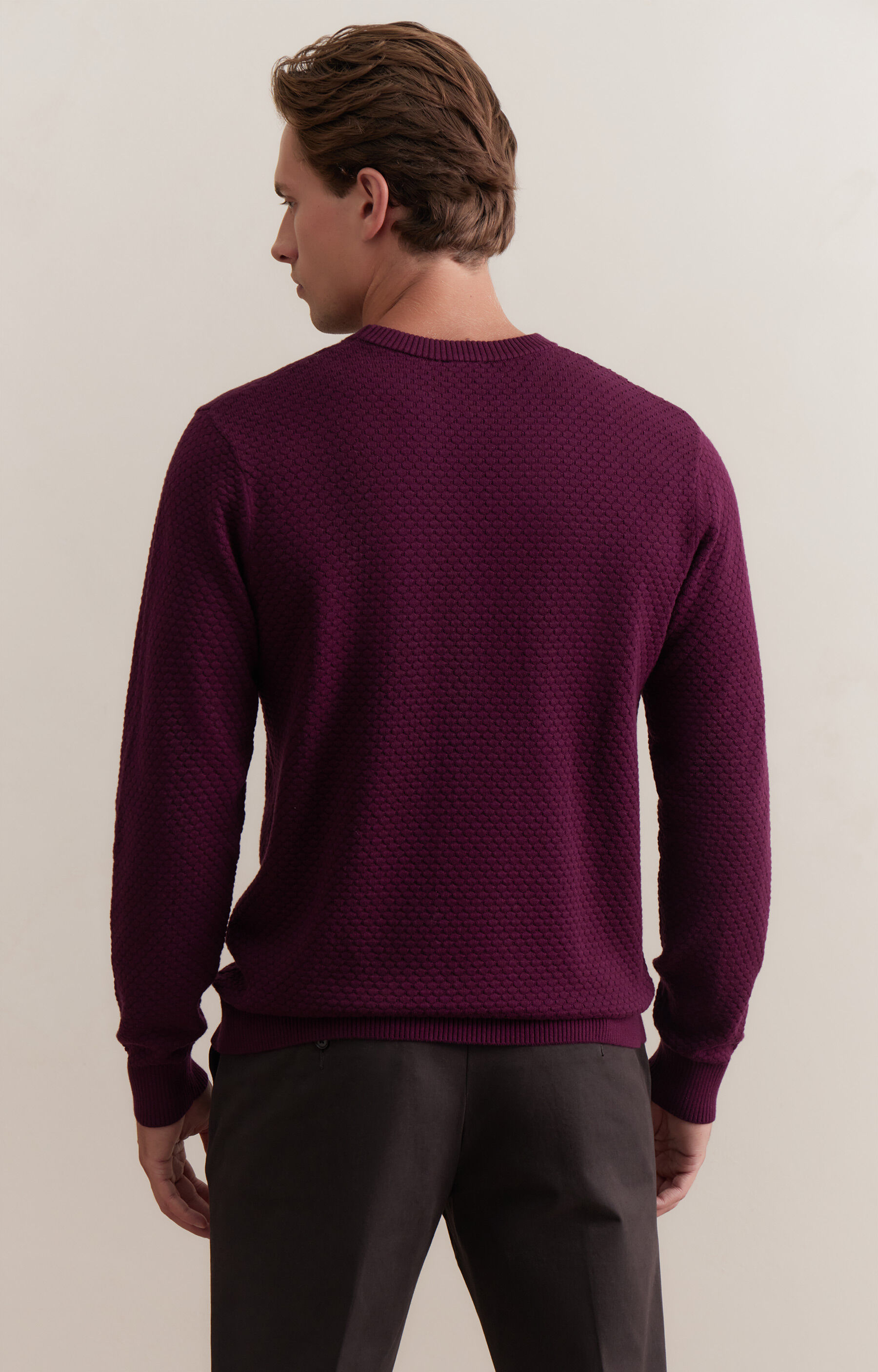 Geometryczny sweter round neck - 3