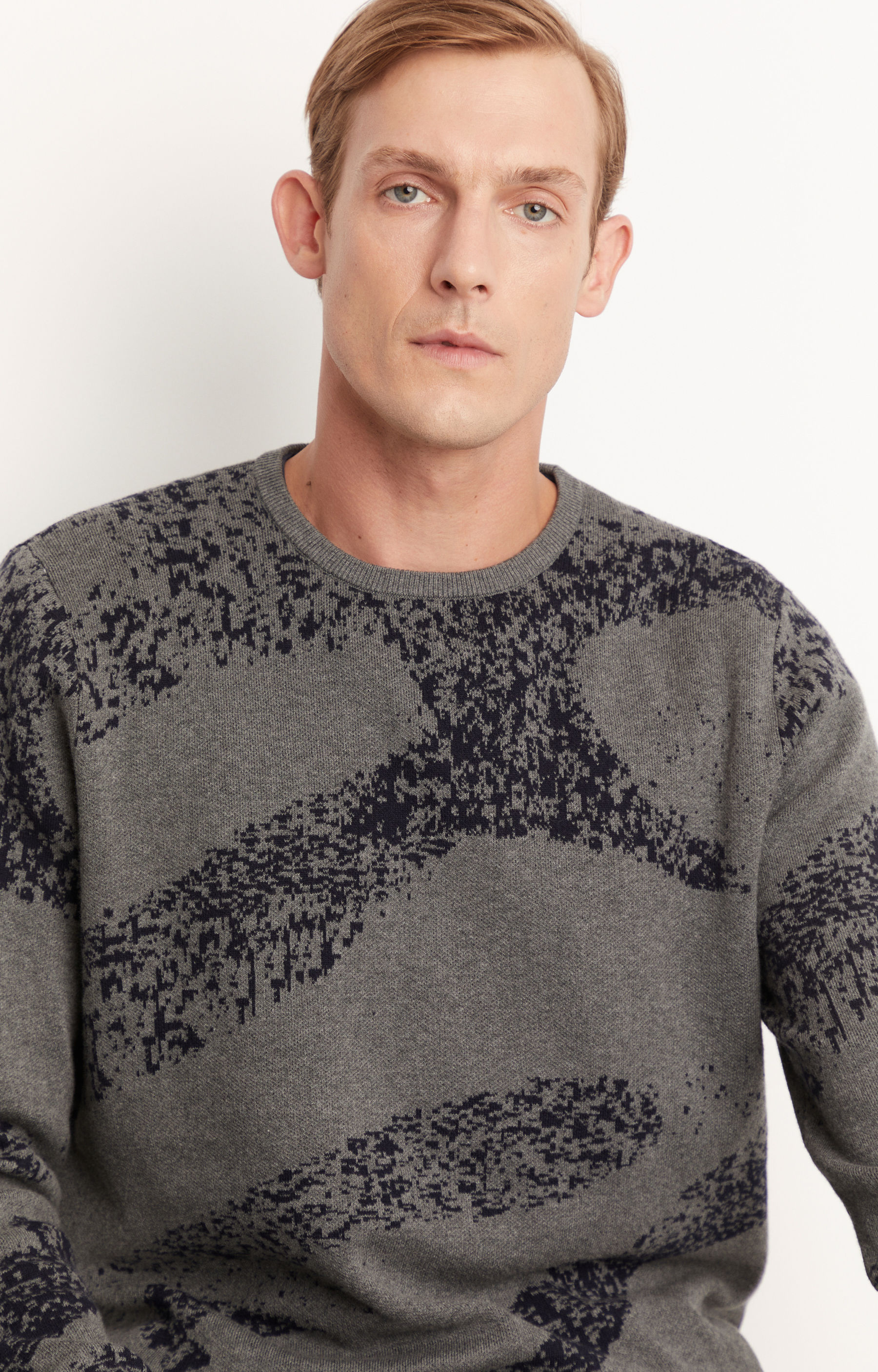 Sweter typu round-neck