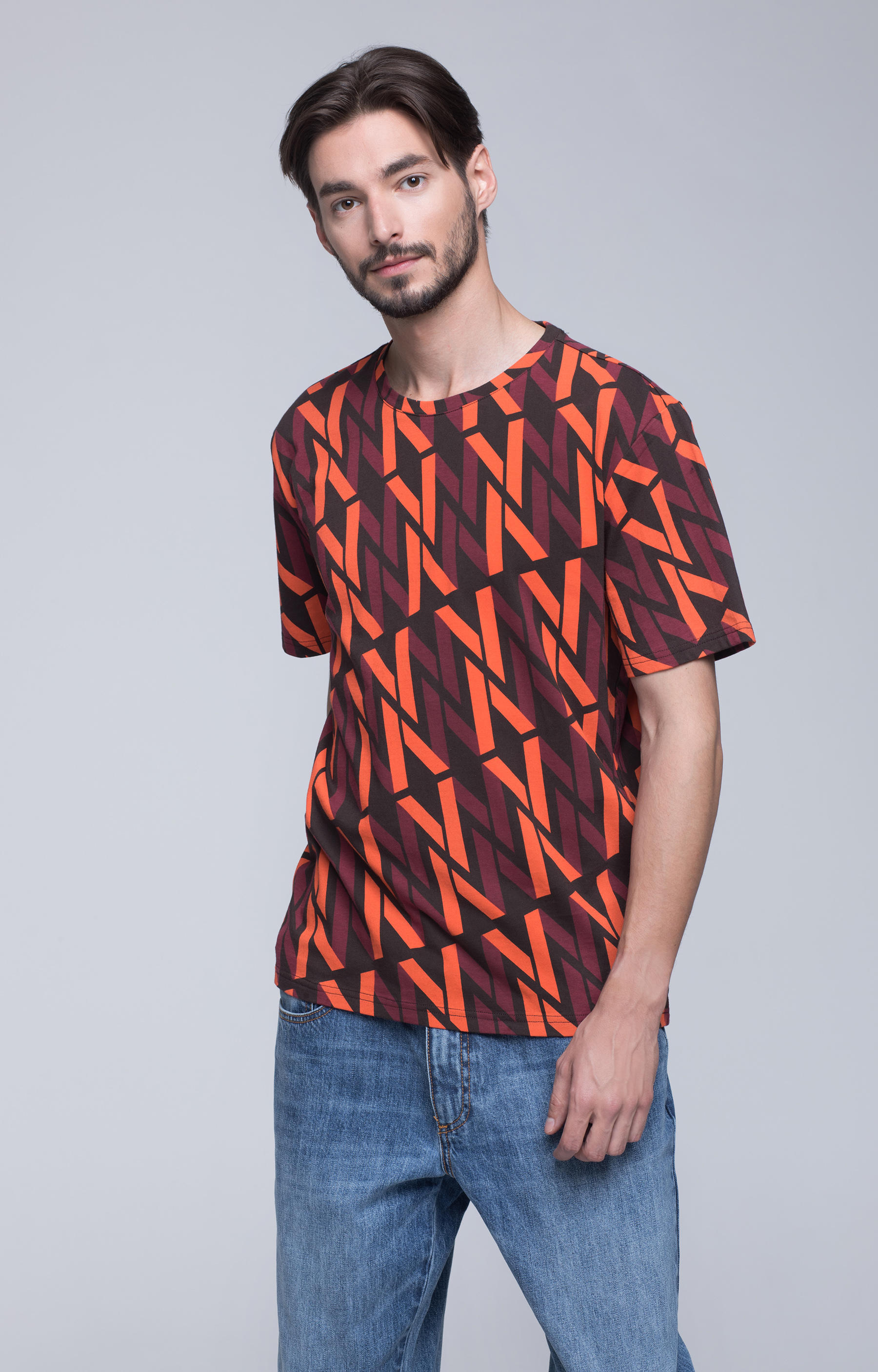 T-shirt z monogramem - 2
