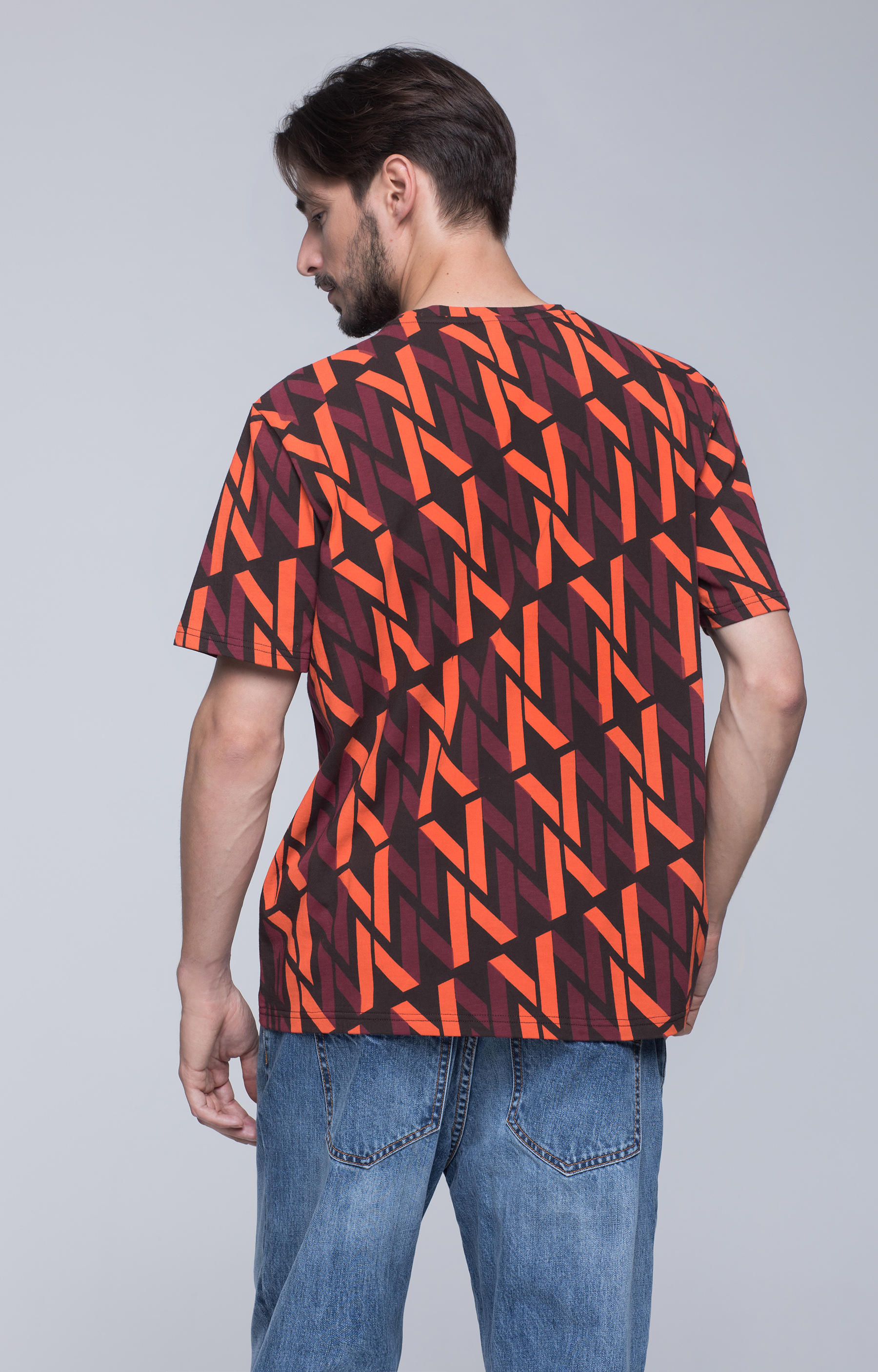 T-shirt z monogramem - 3