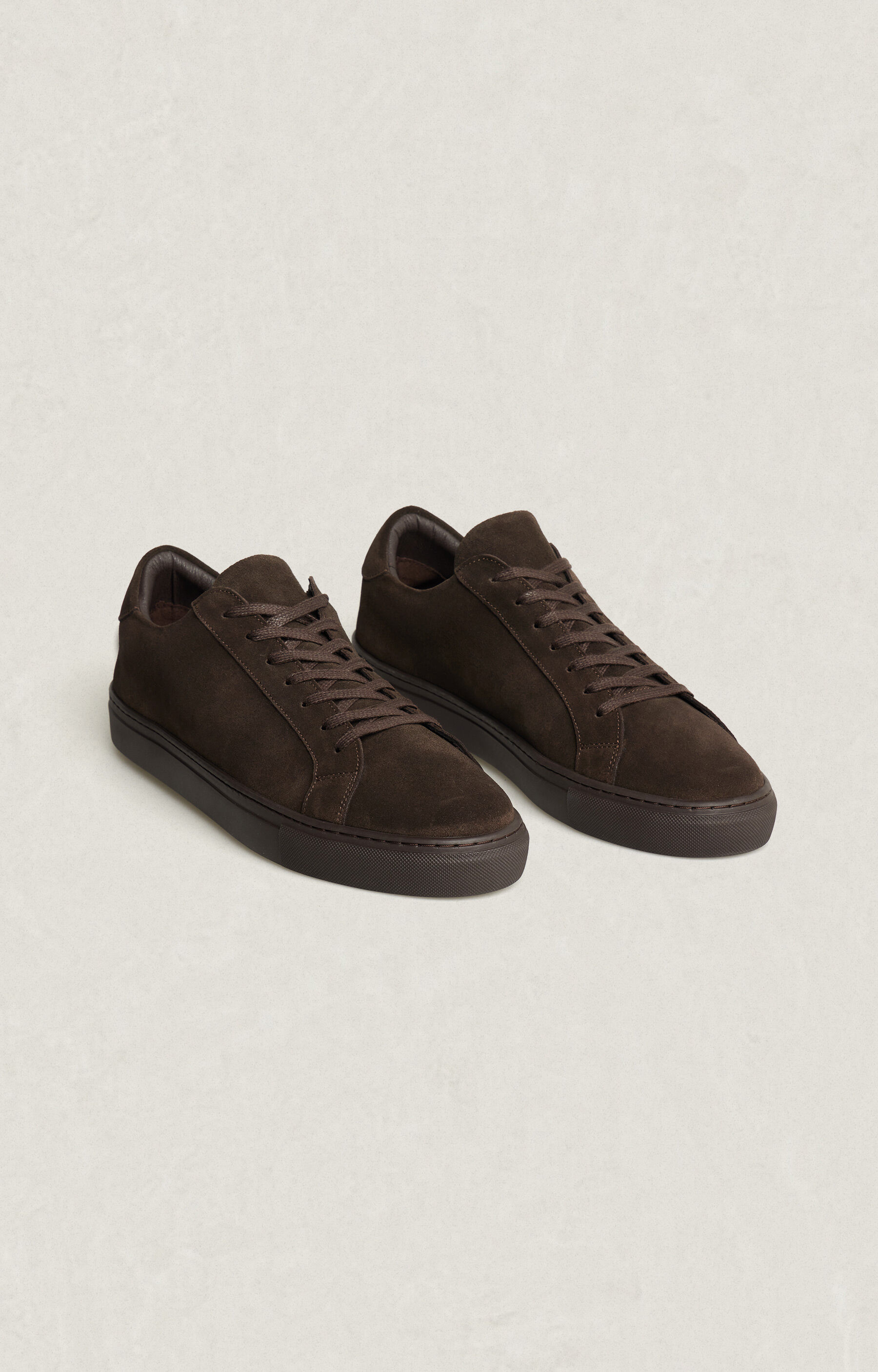 Zamszowe sneakersy