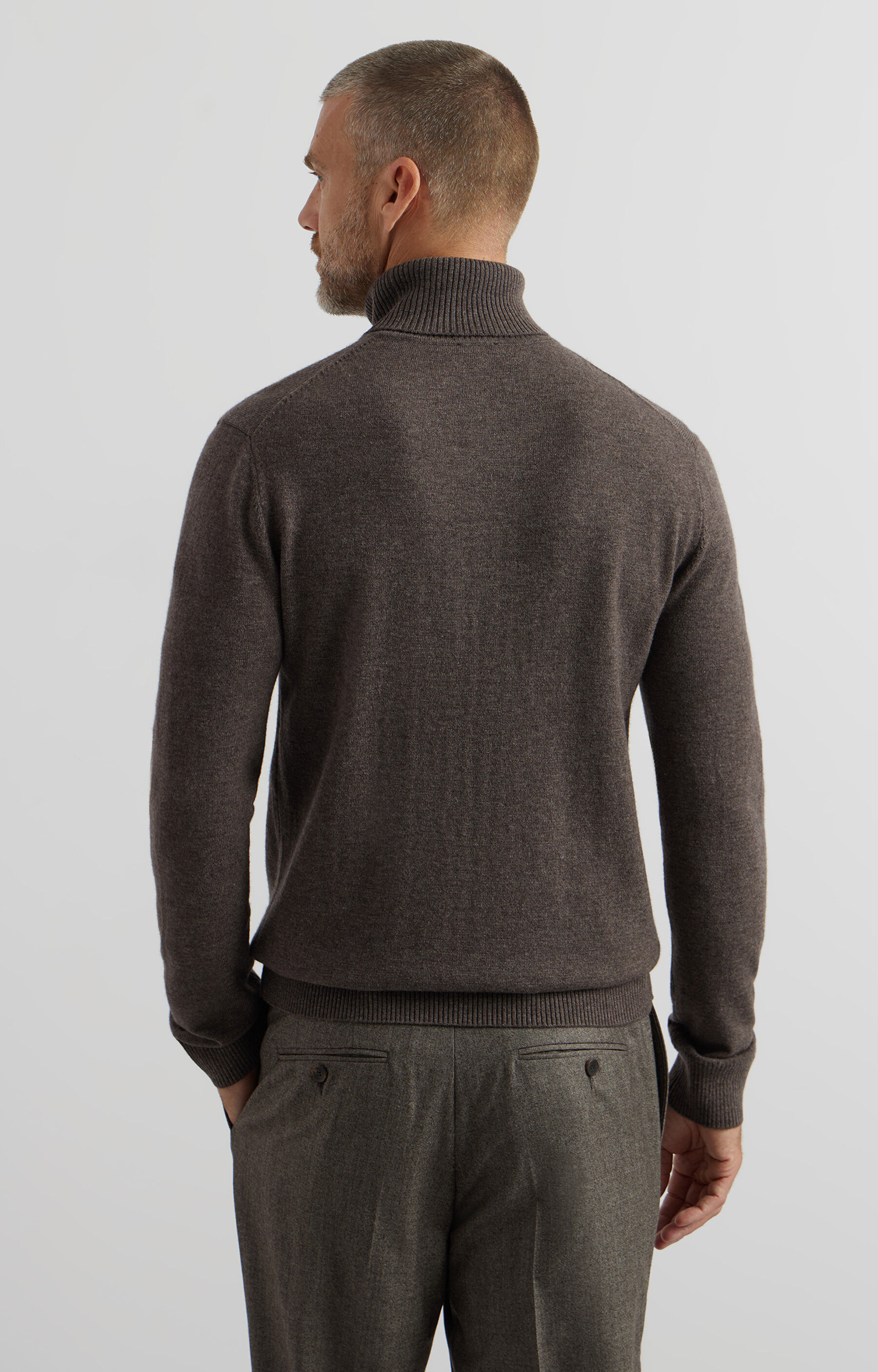 Sweter z melanżowej dzianiny - 3