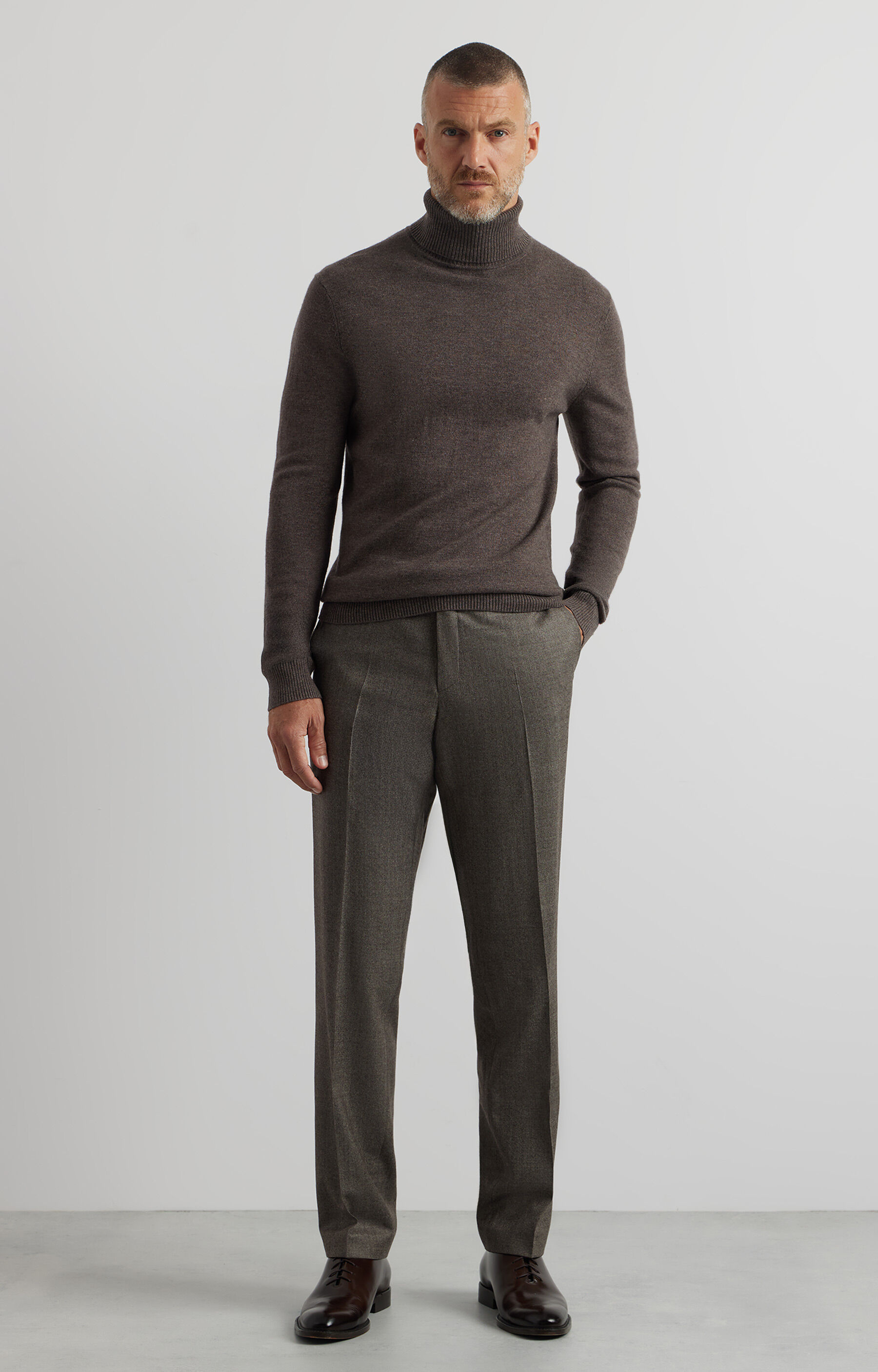 Sweter z melanżowej dzianiny - 4