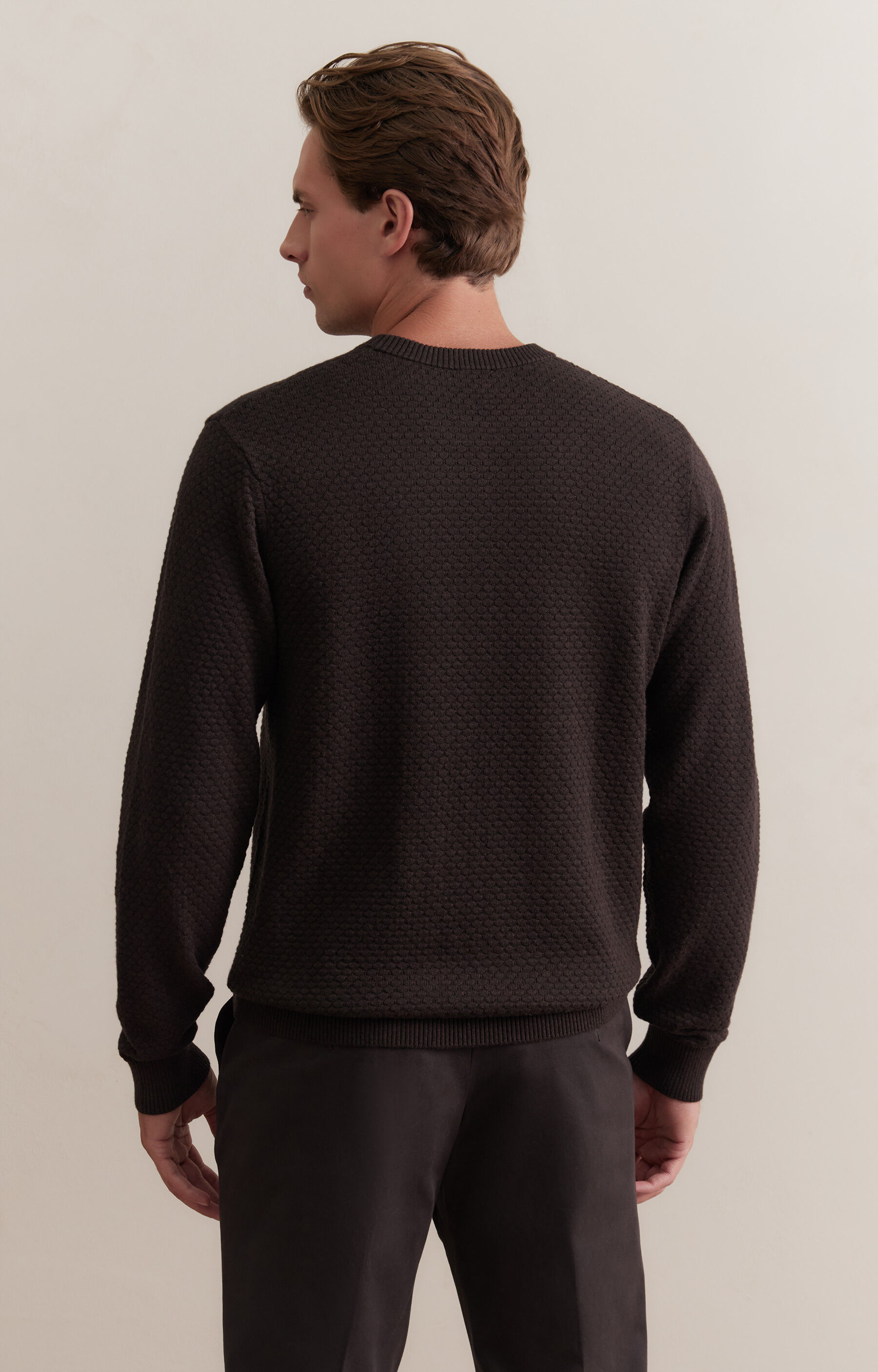 Geometryczny sweter round neck - 3