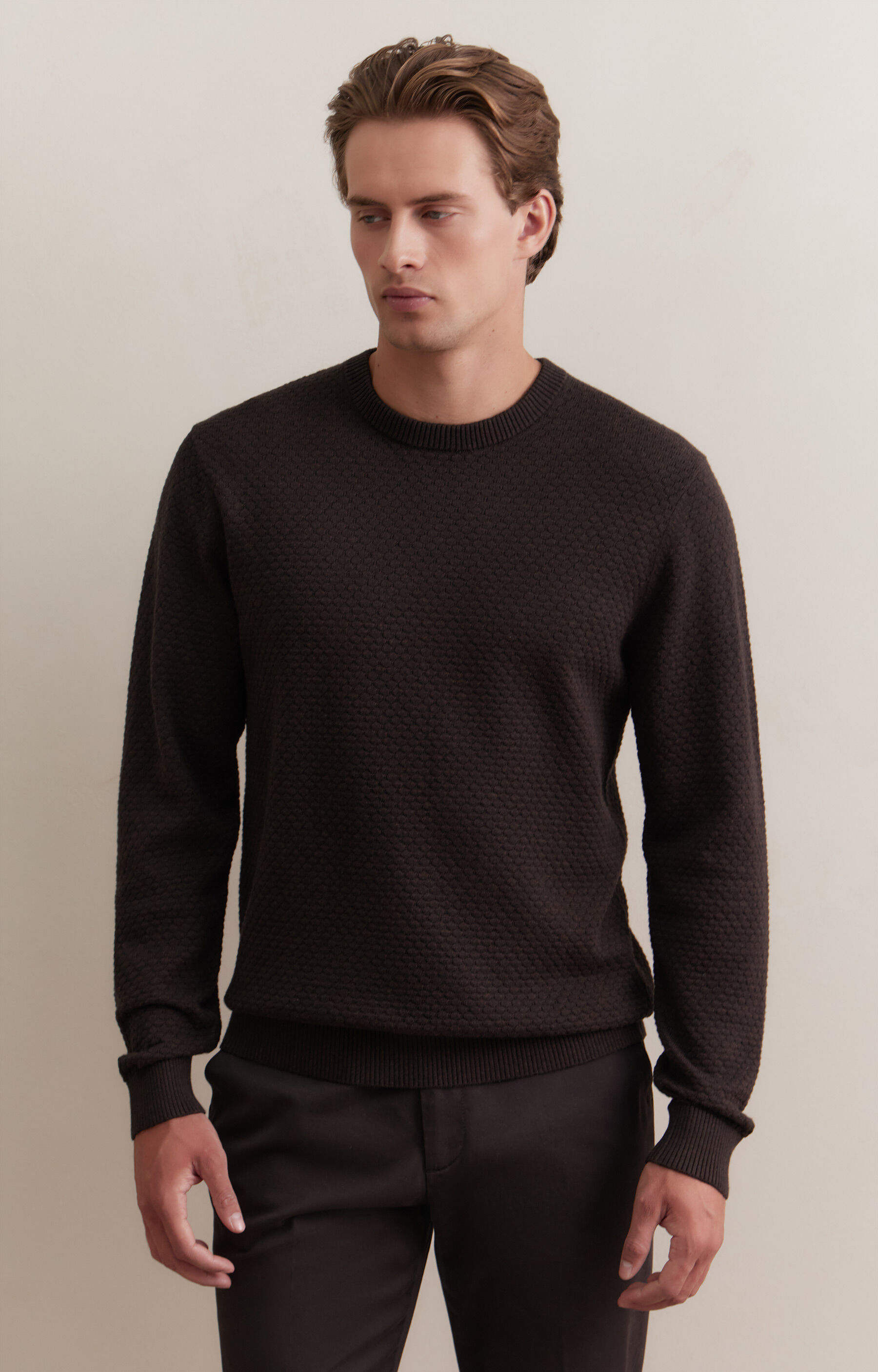 Geometryczny sweter round neck