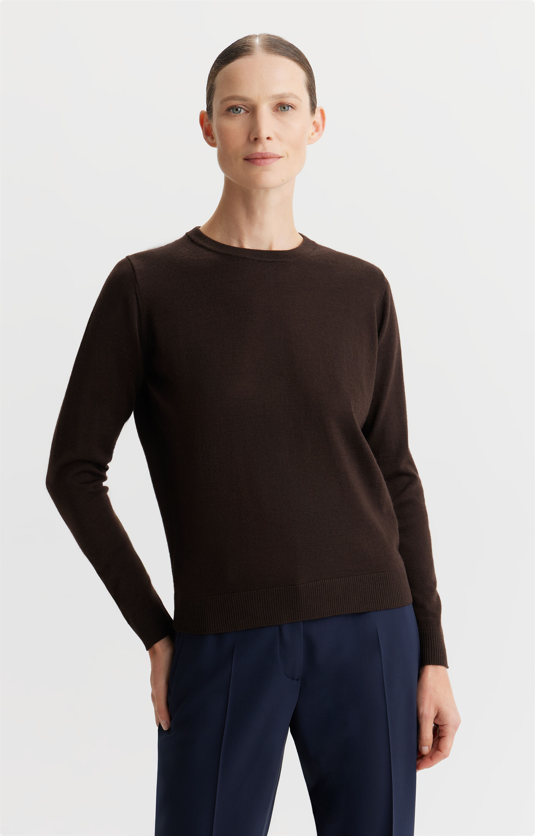 Sweter round neck