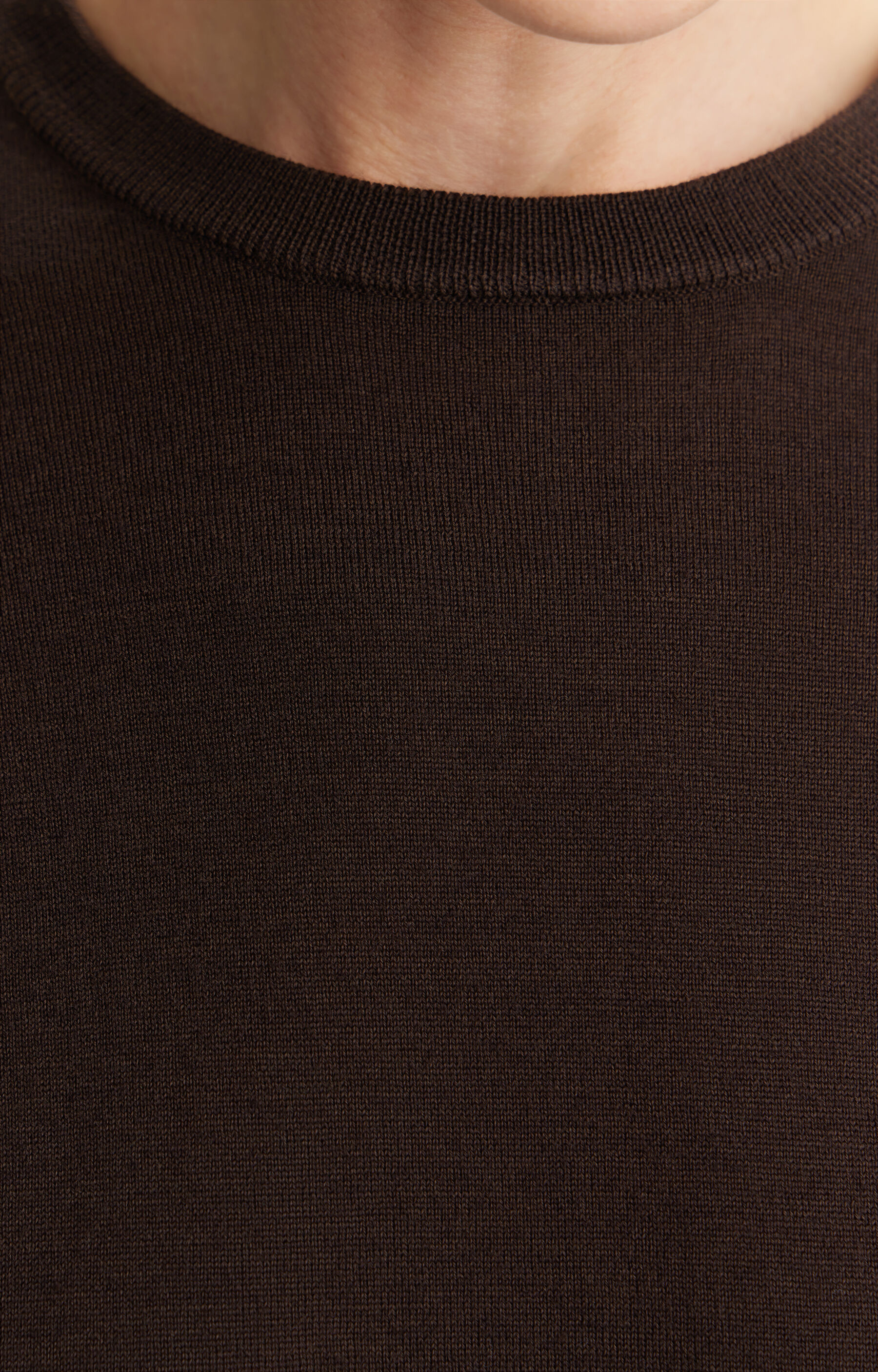 Sweter round neck