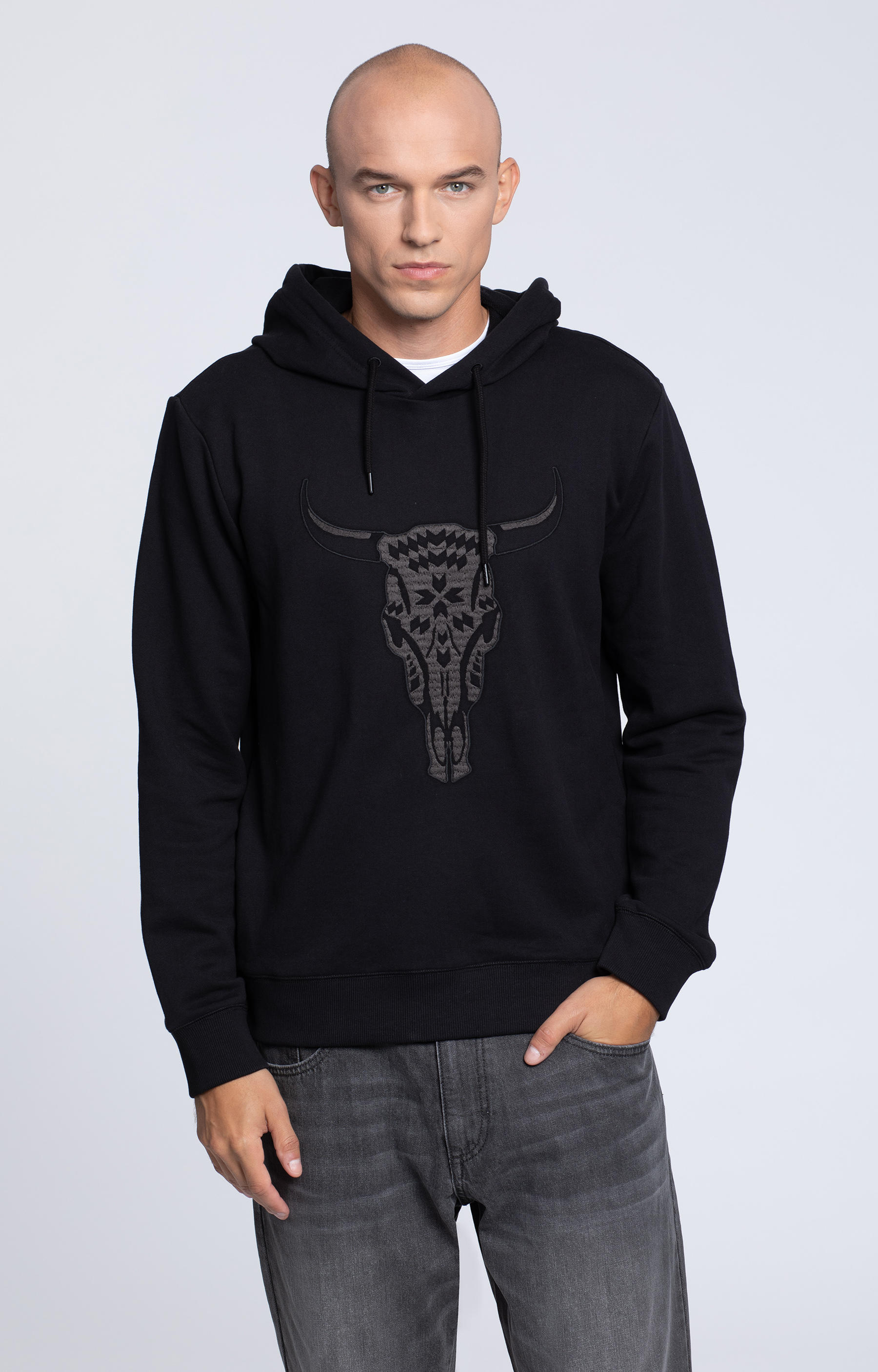 Bluza z kapturem z haftowanym wzorem - 2