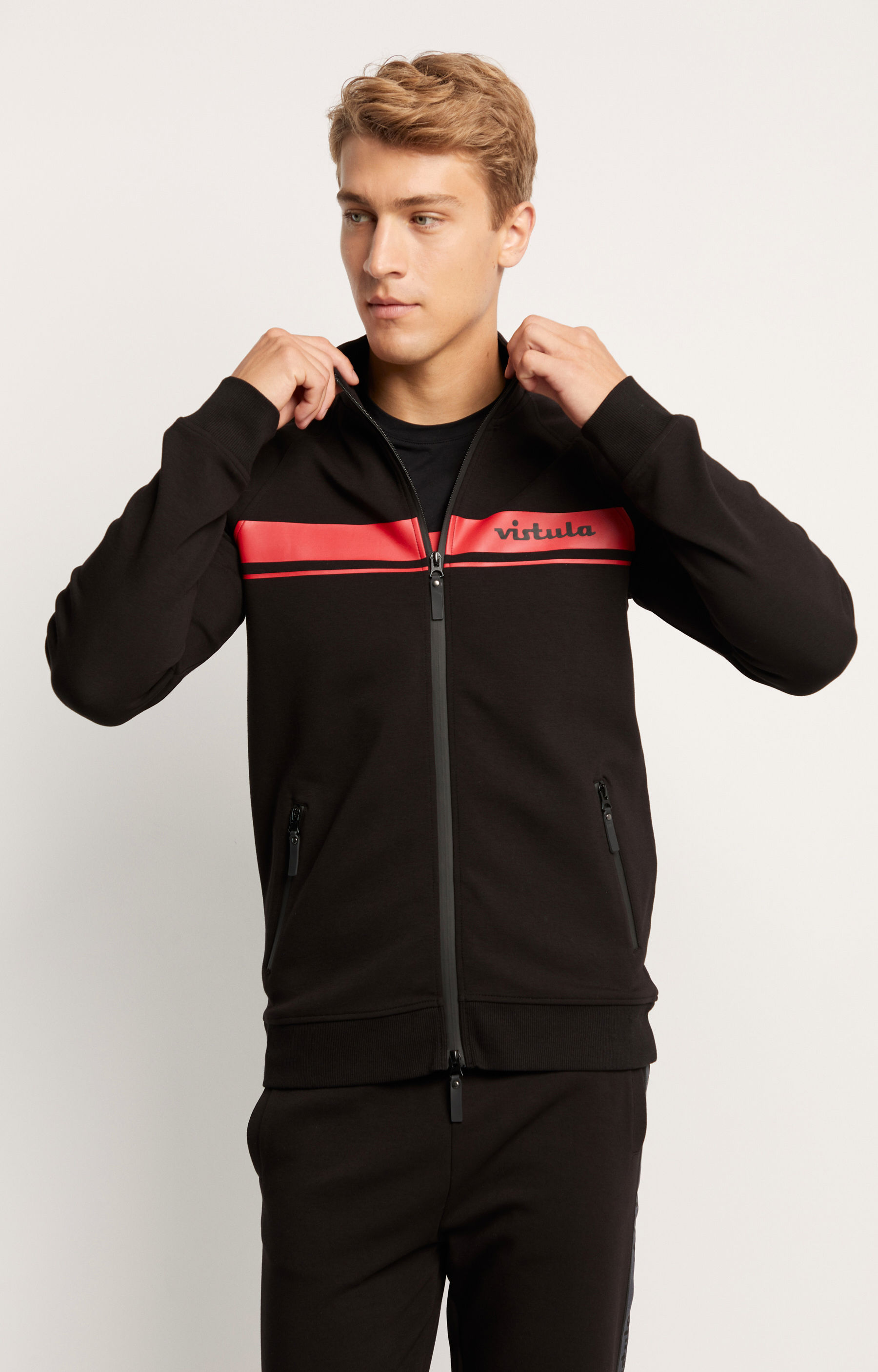 Sportowa bluza z logo