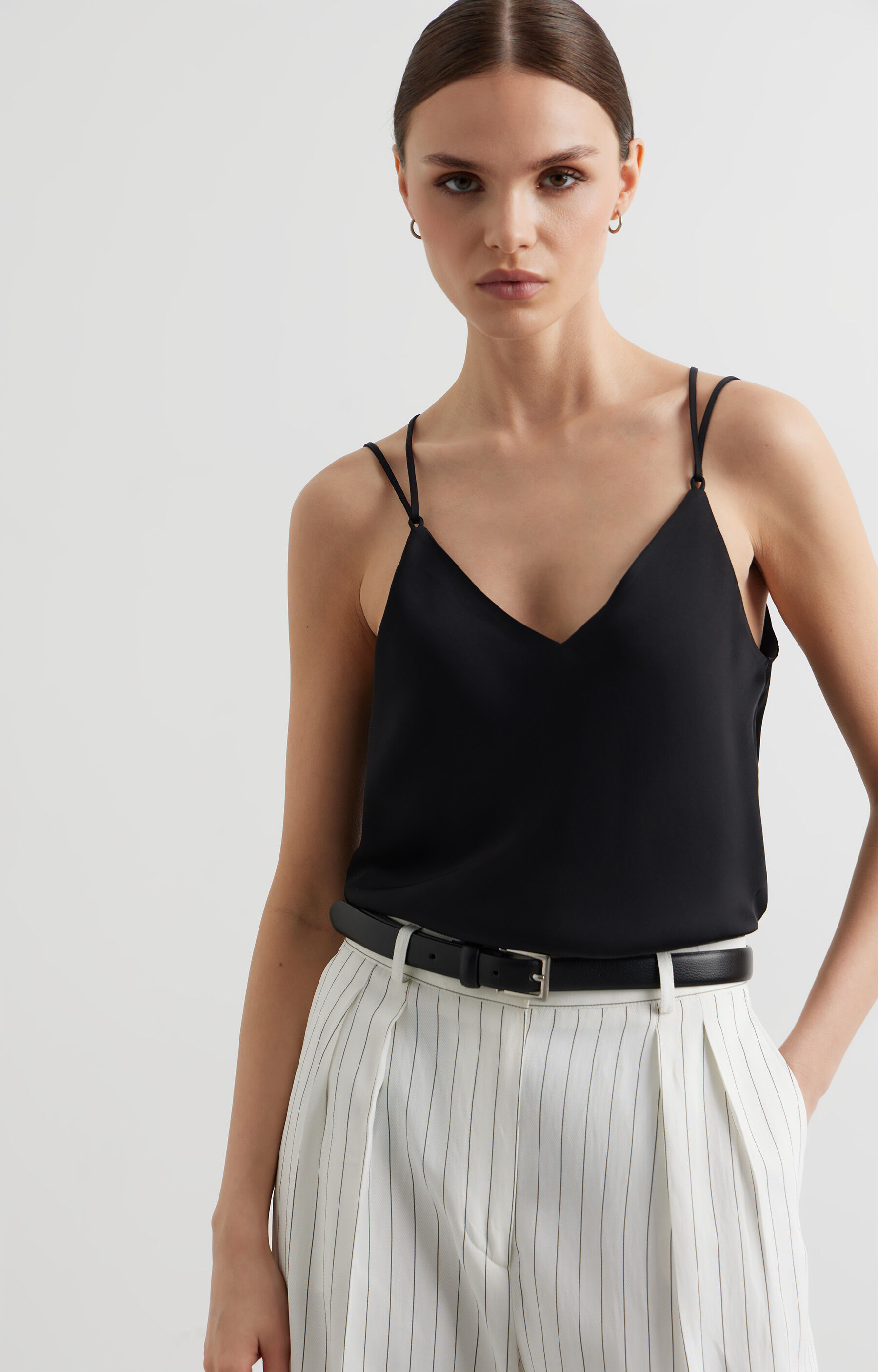 Bluzka slim na ramiączkach - 5