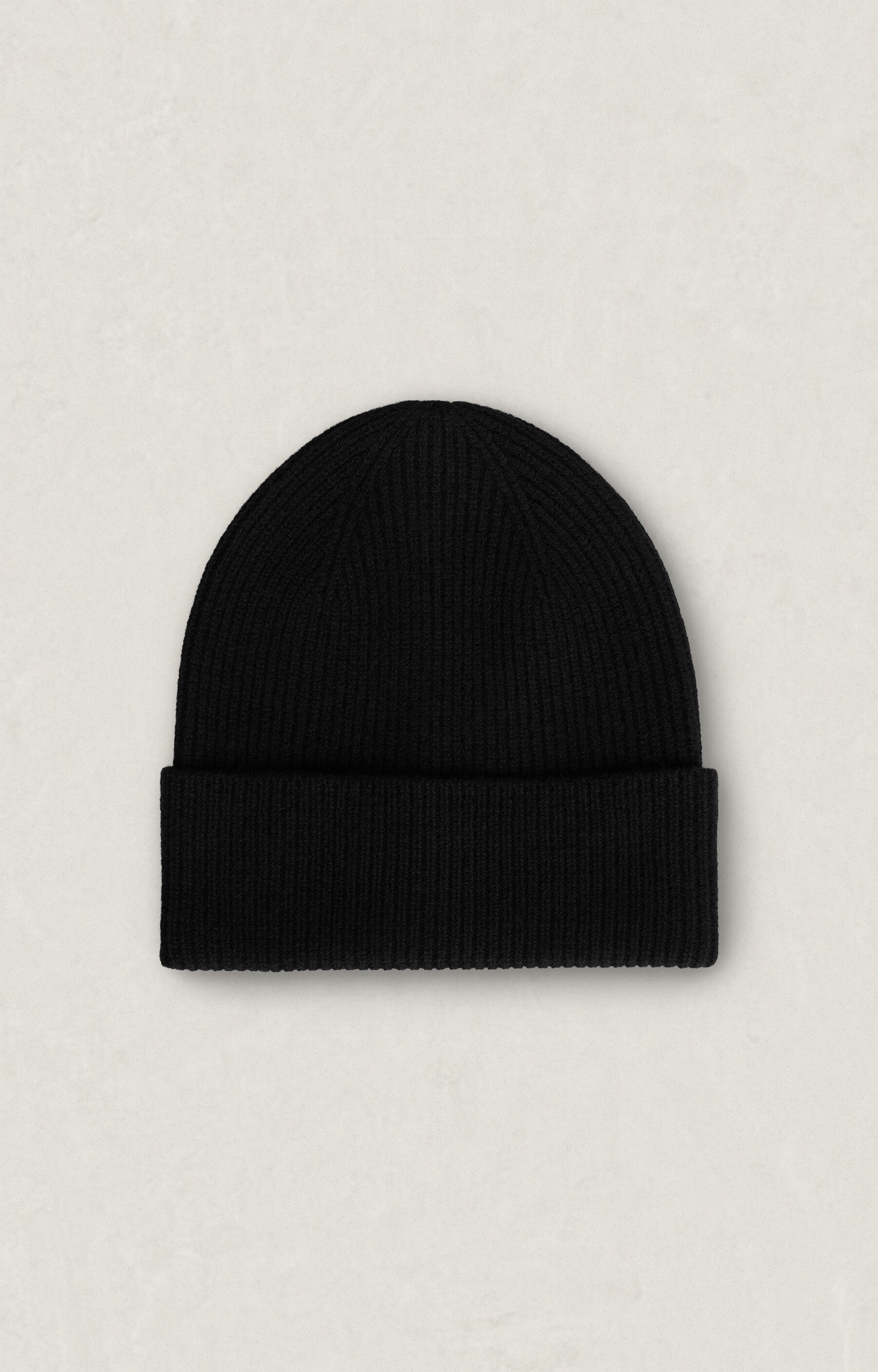 Wełniana czapka typu beanie