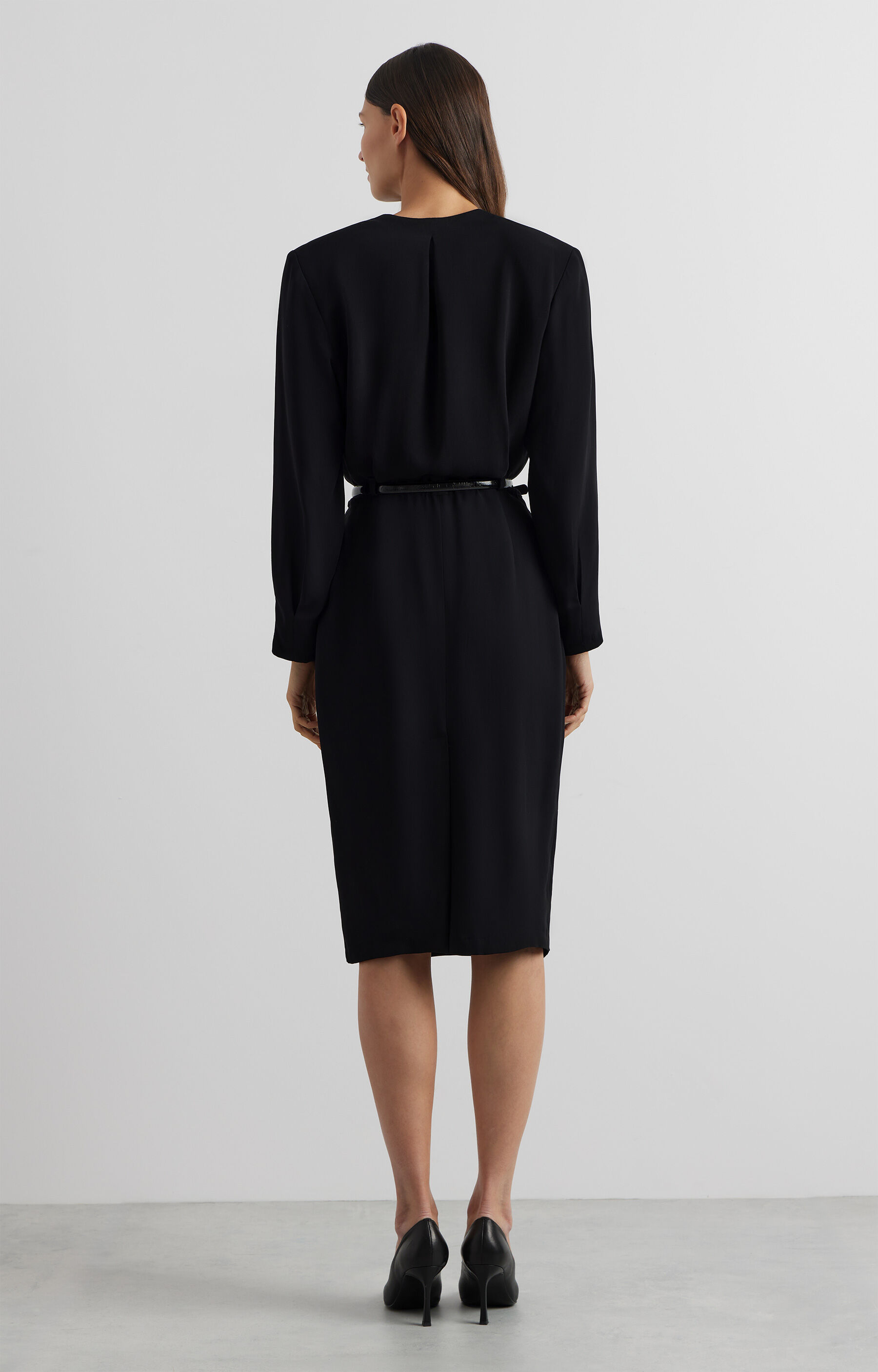 Dopasowana sukienka midi - 4