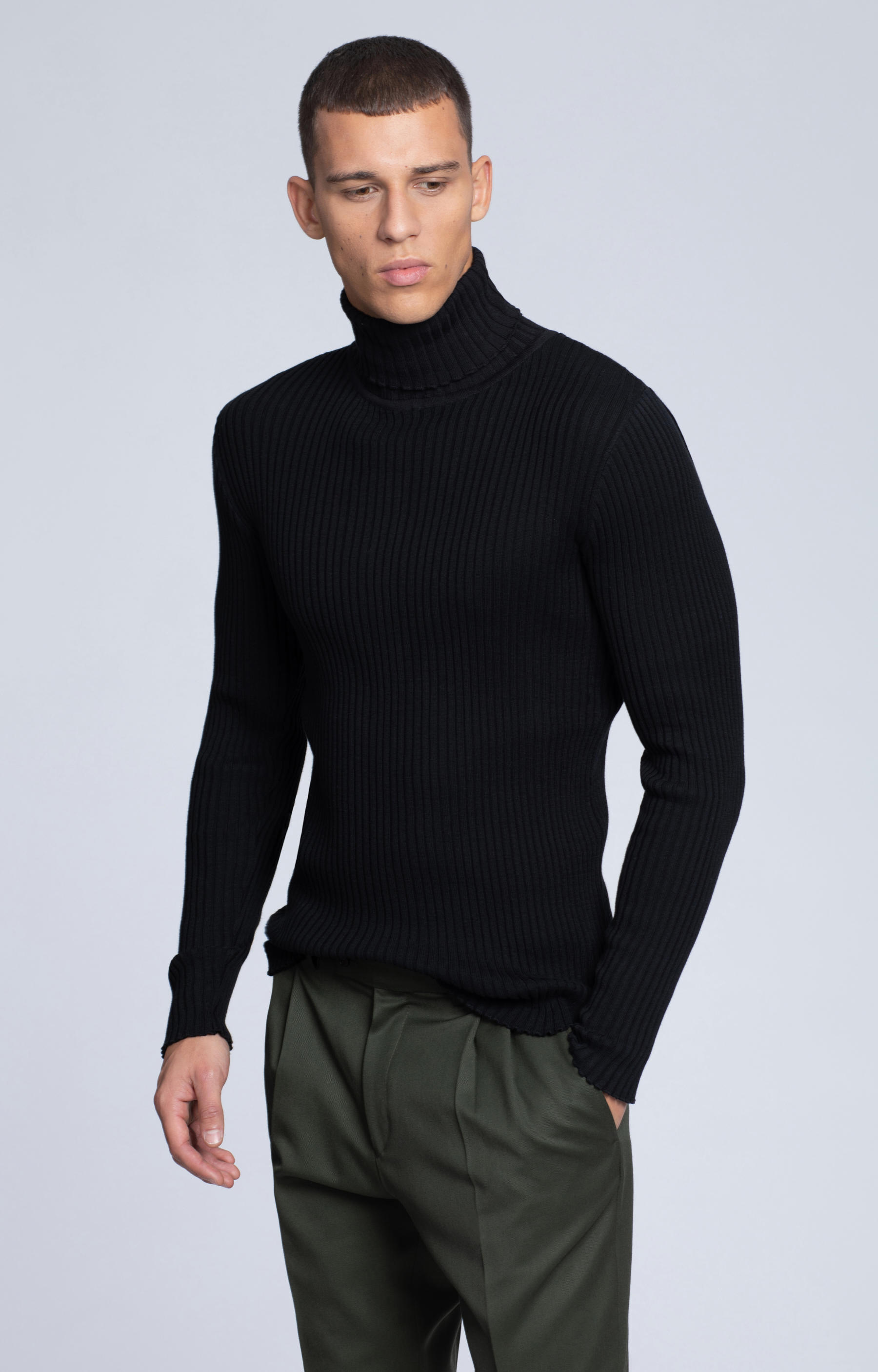 Bawełniany golf o ribowym splocie - 2