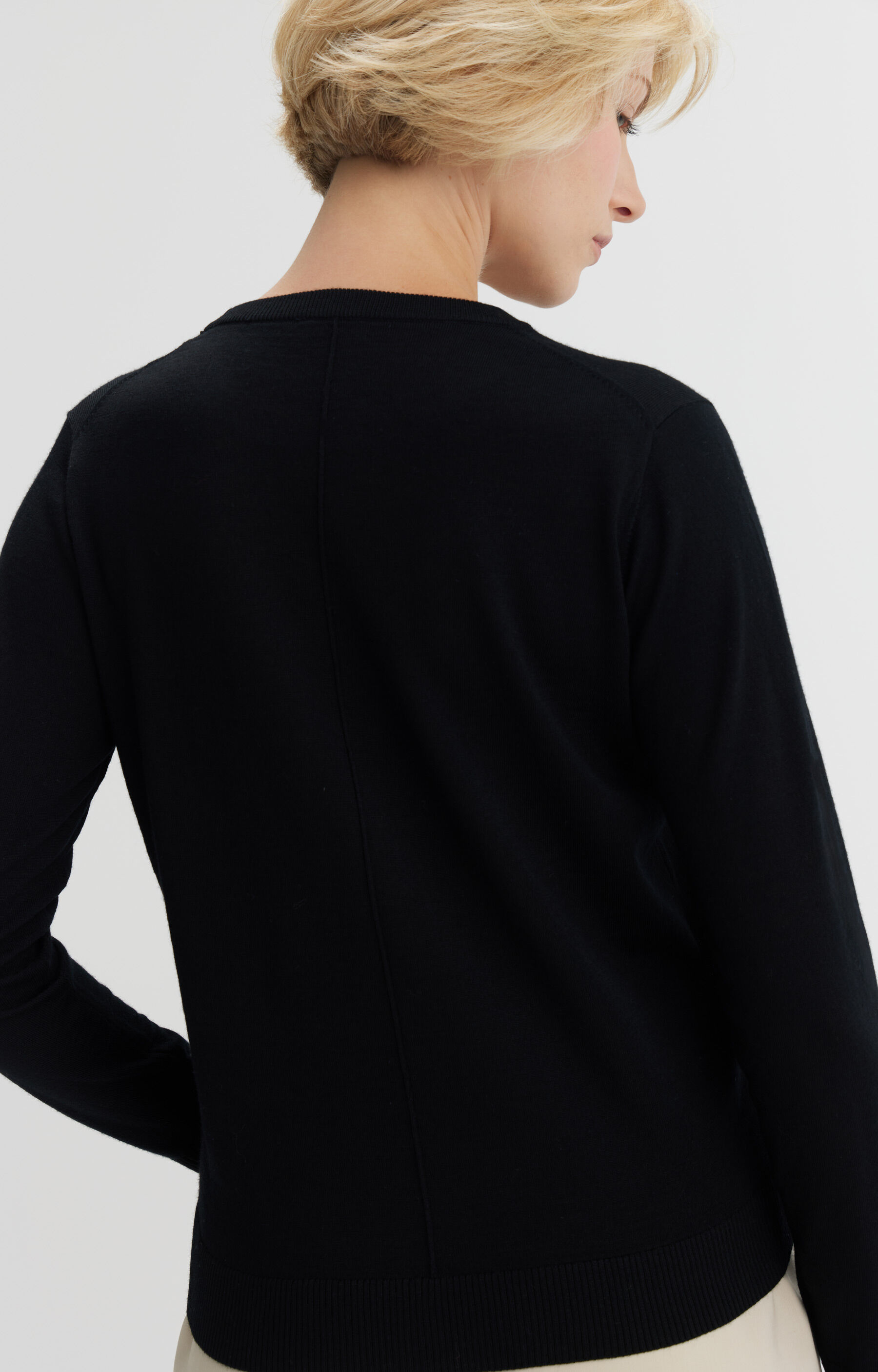 Sweter round neck