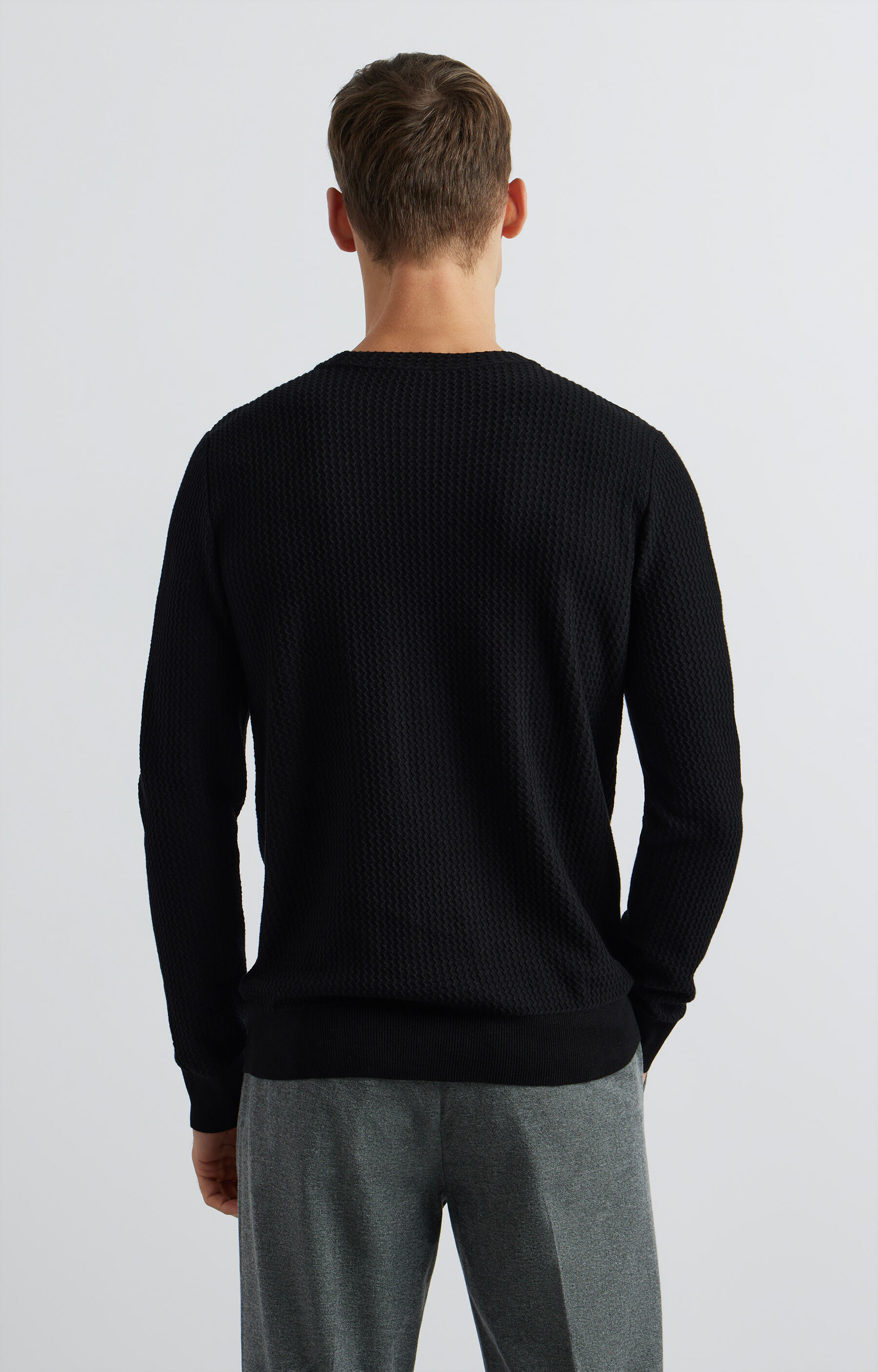 Sweter w mikrowzór - 3