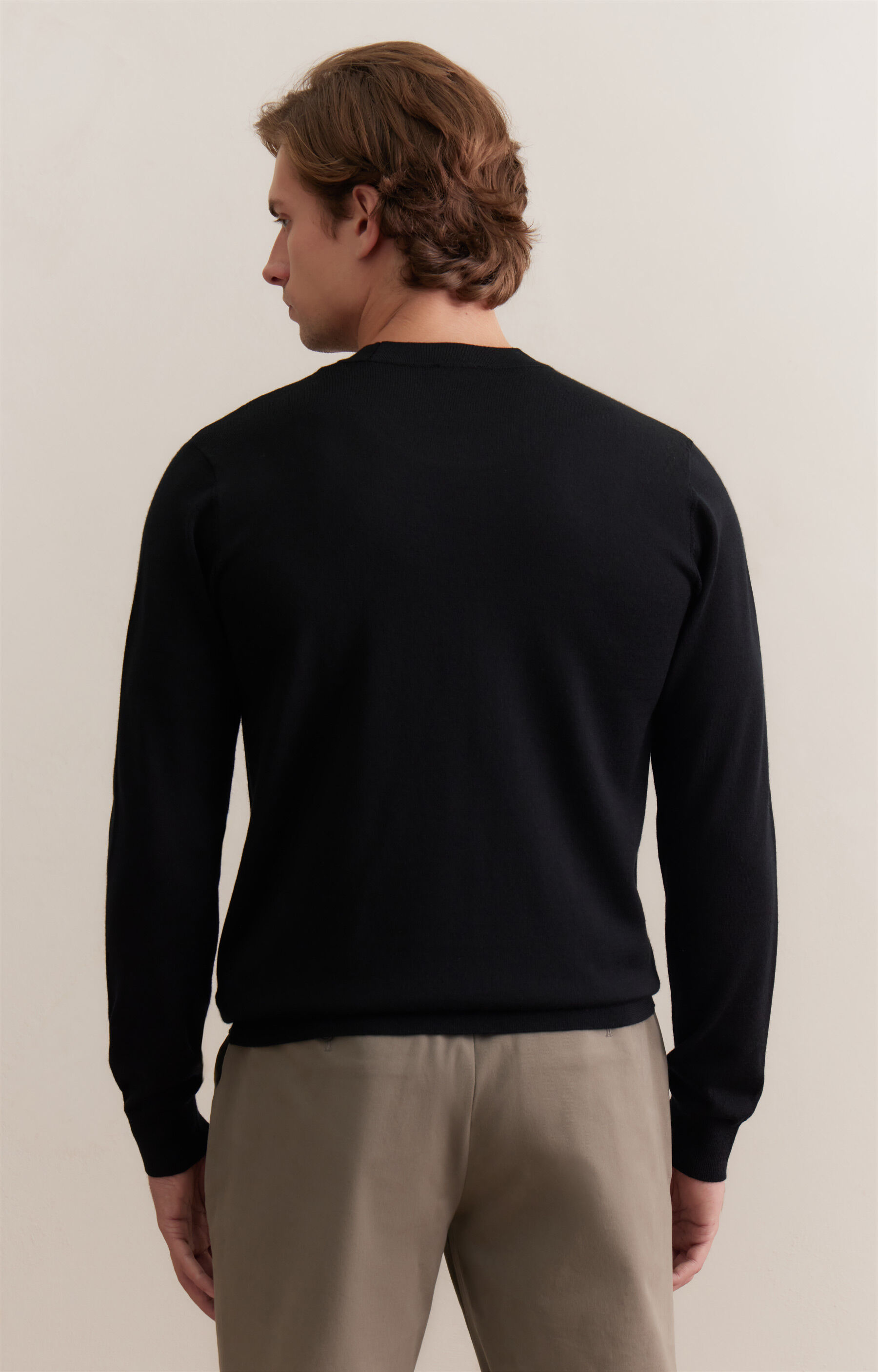 Gładki sweter round neck - 3