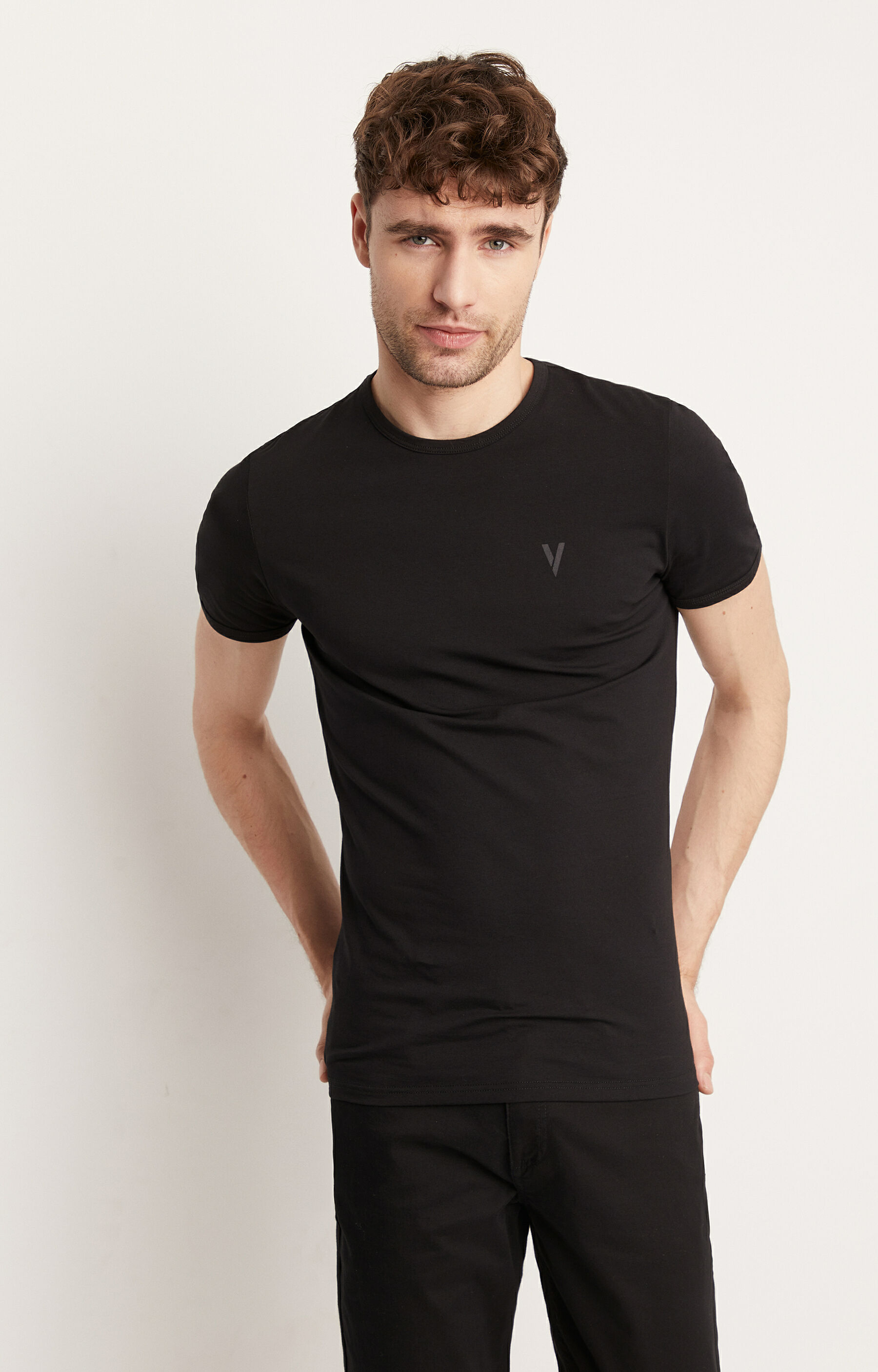 T-shirt basic dopasowany - 2