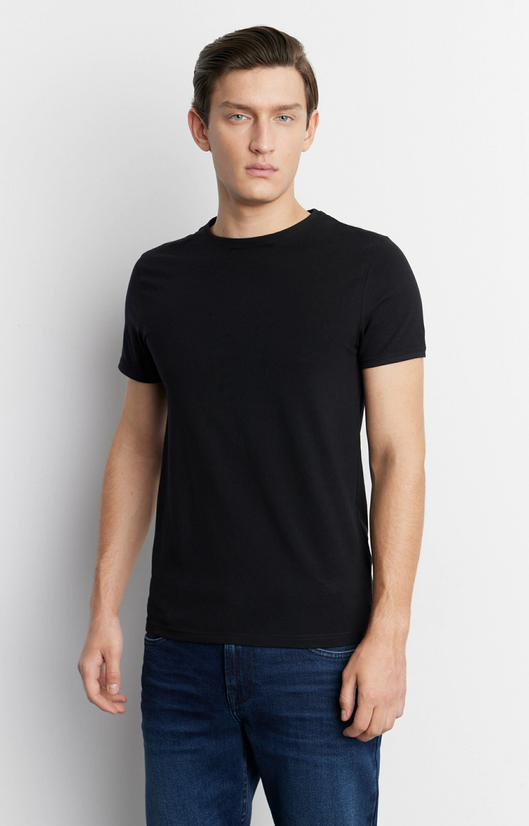 Dopasowany t-shirt basic