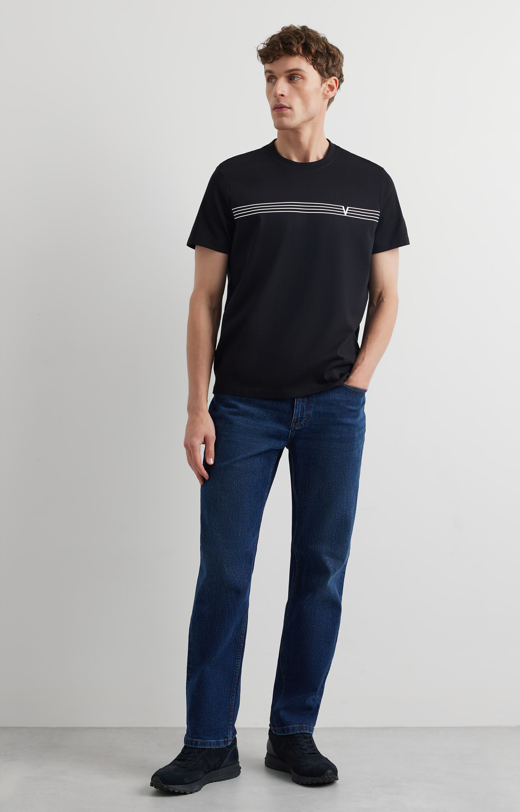 T-shirt regular z grafiką - 4