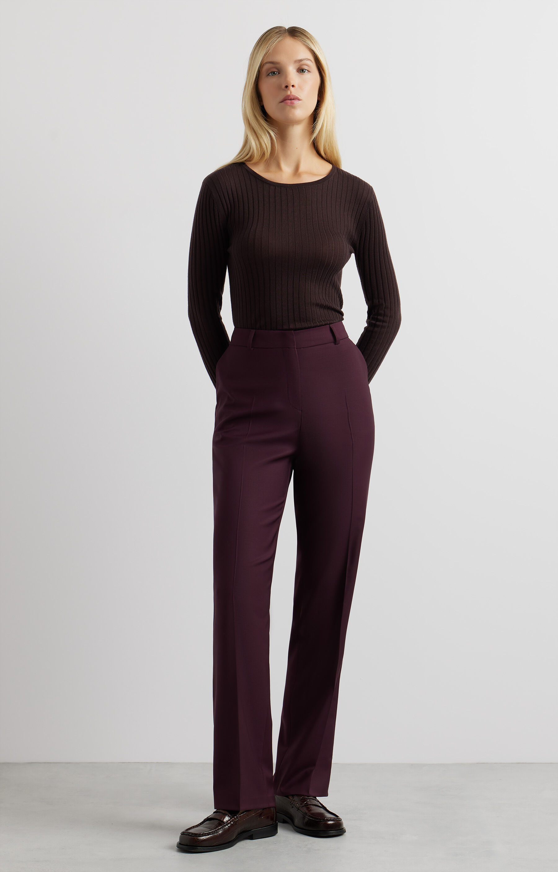 Wełniane spodnie slim fit - zestaw